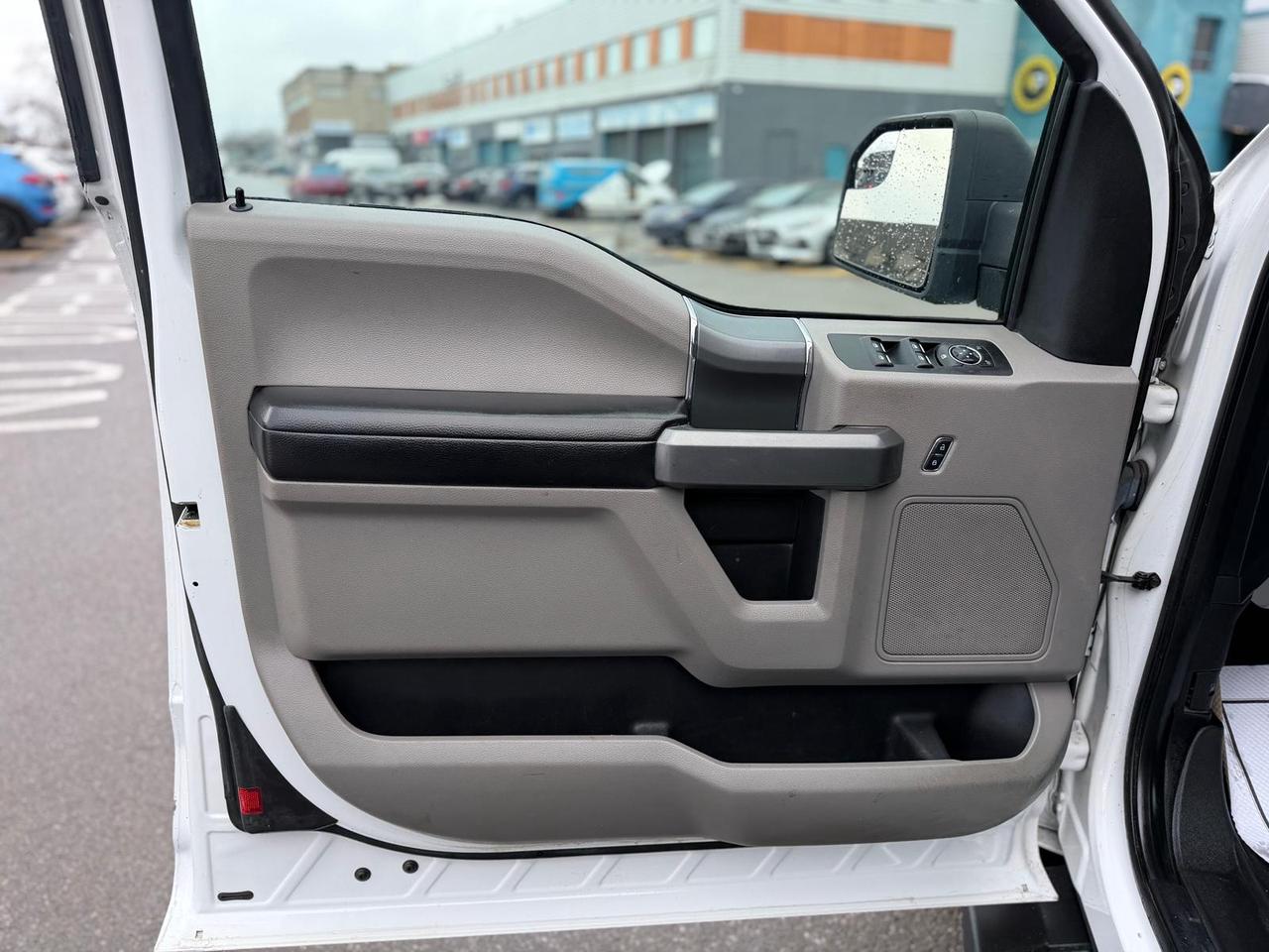 2017 Ford F-150 XL Photo