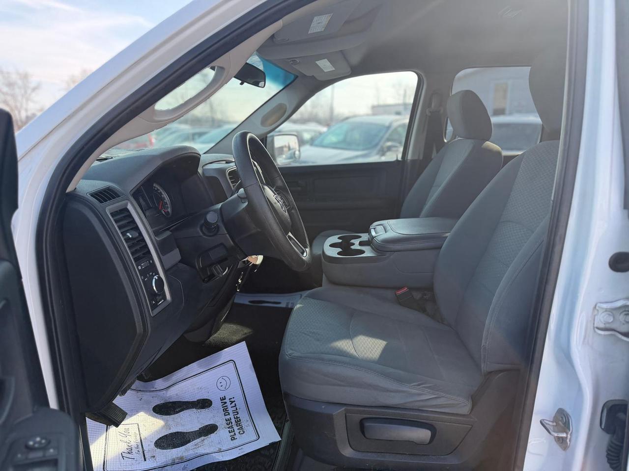 2017 RAM 1500 ST Photo