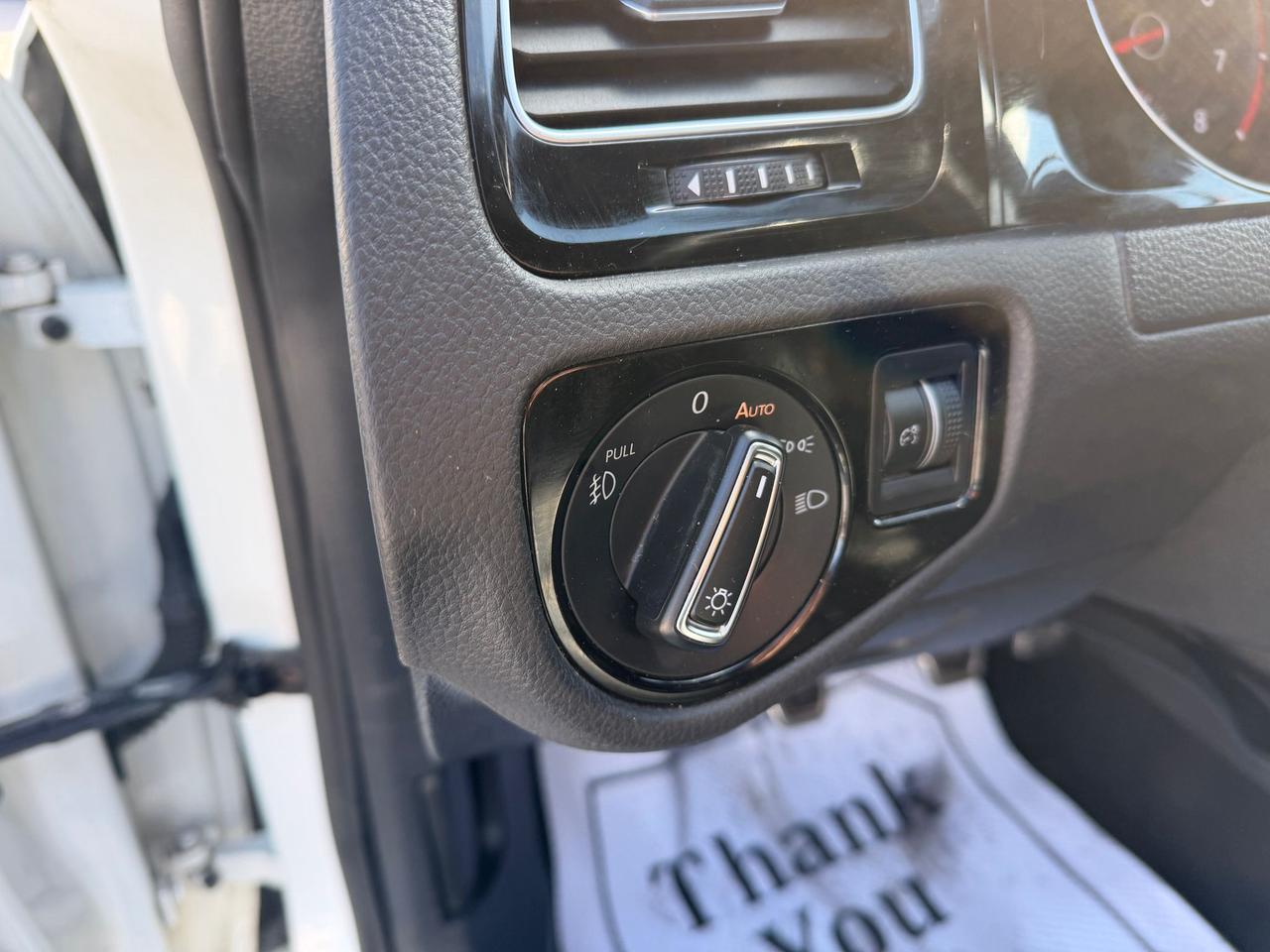 2018 Volkswagen Golf GTI SE Photo