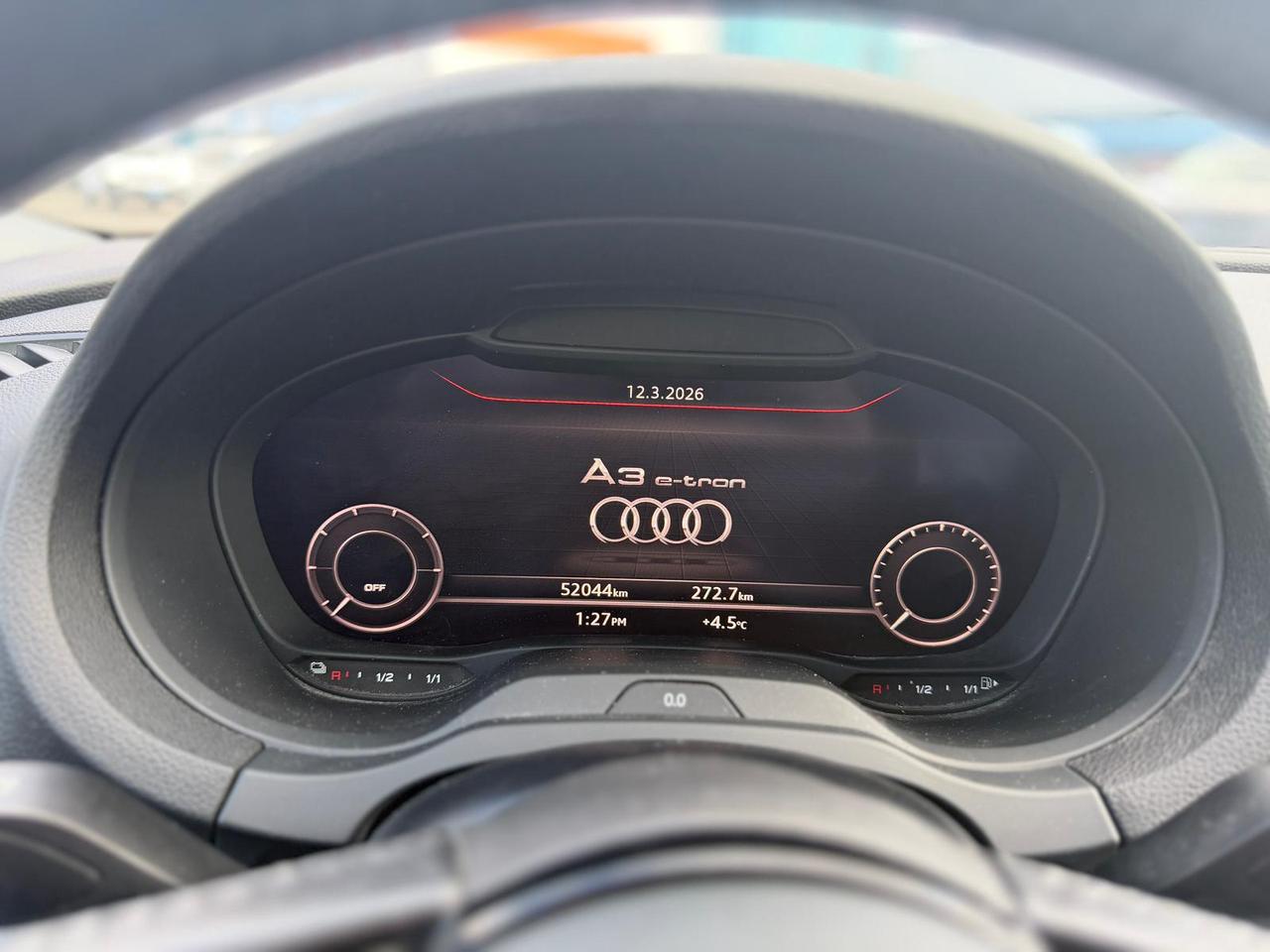 2017 Audi A3 e-tron Prestige Photo