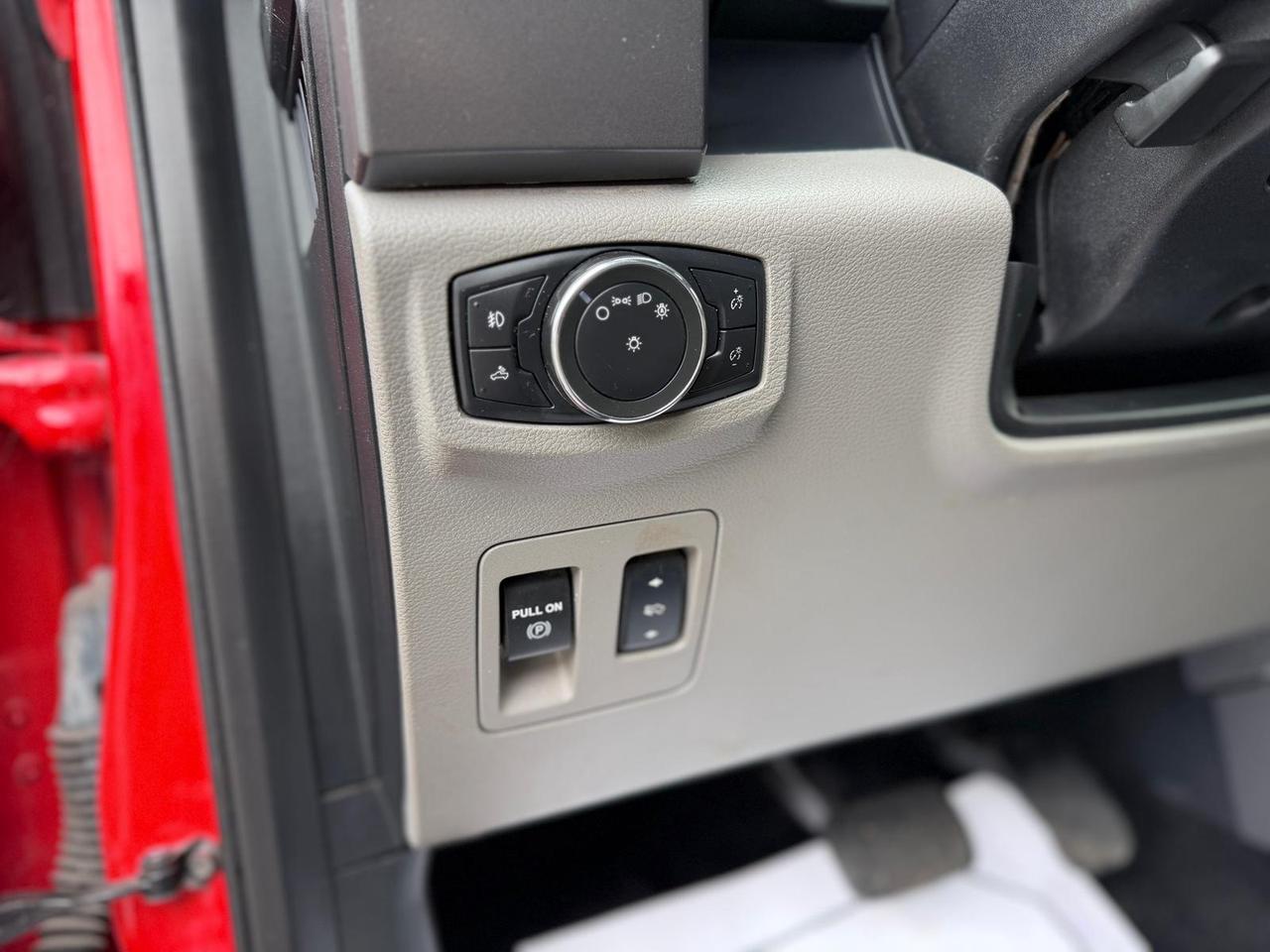 2018 Ford F-150 XLT Photo