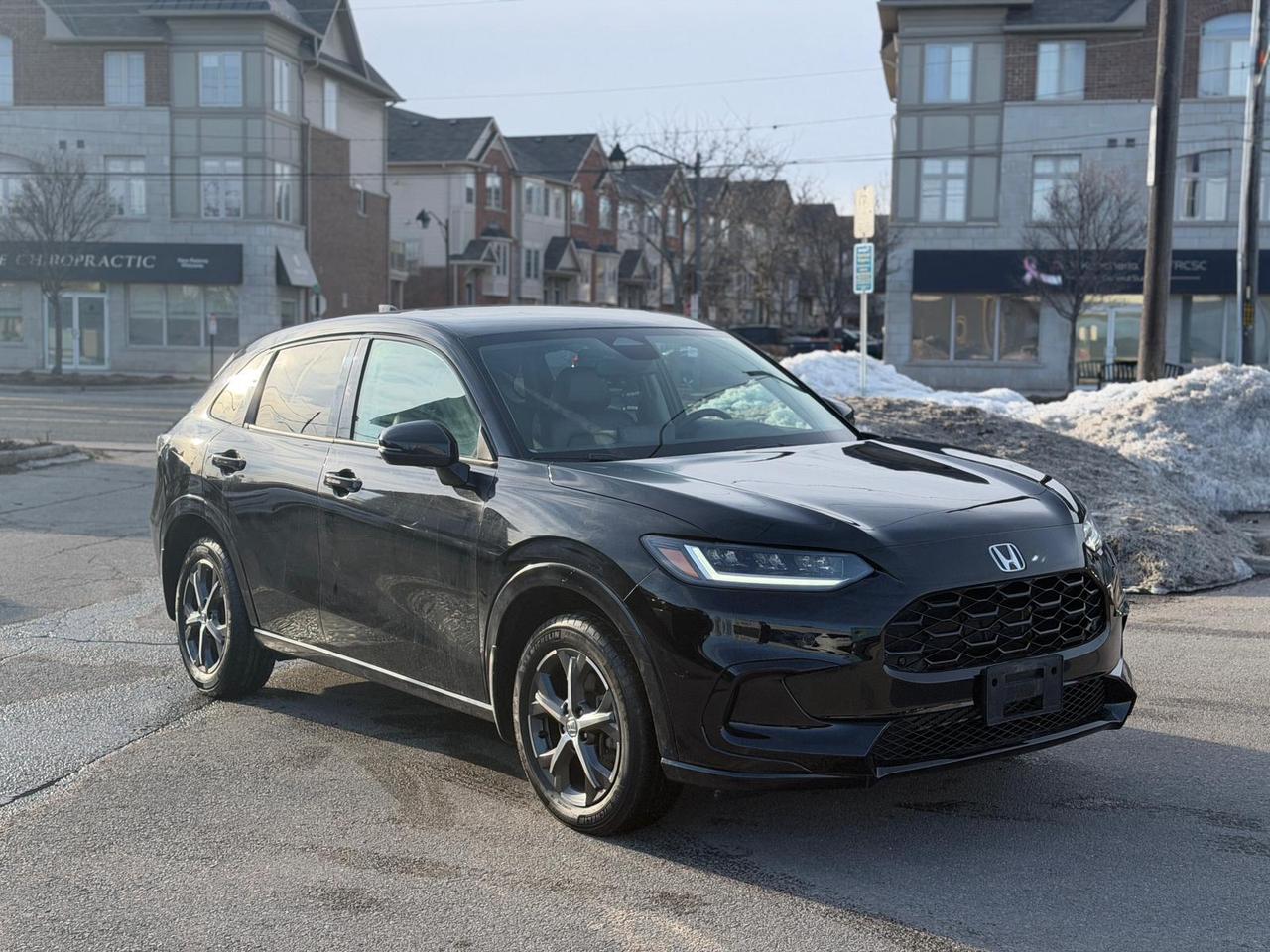 2024 Honda HR-V EX-L Photo2