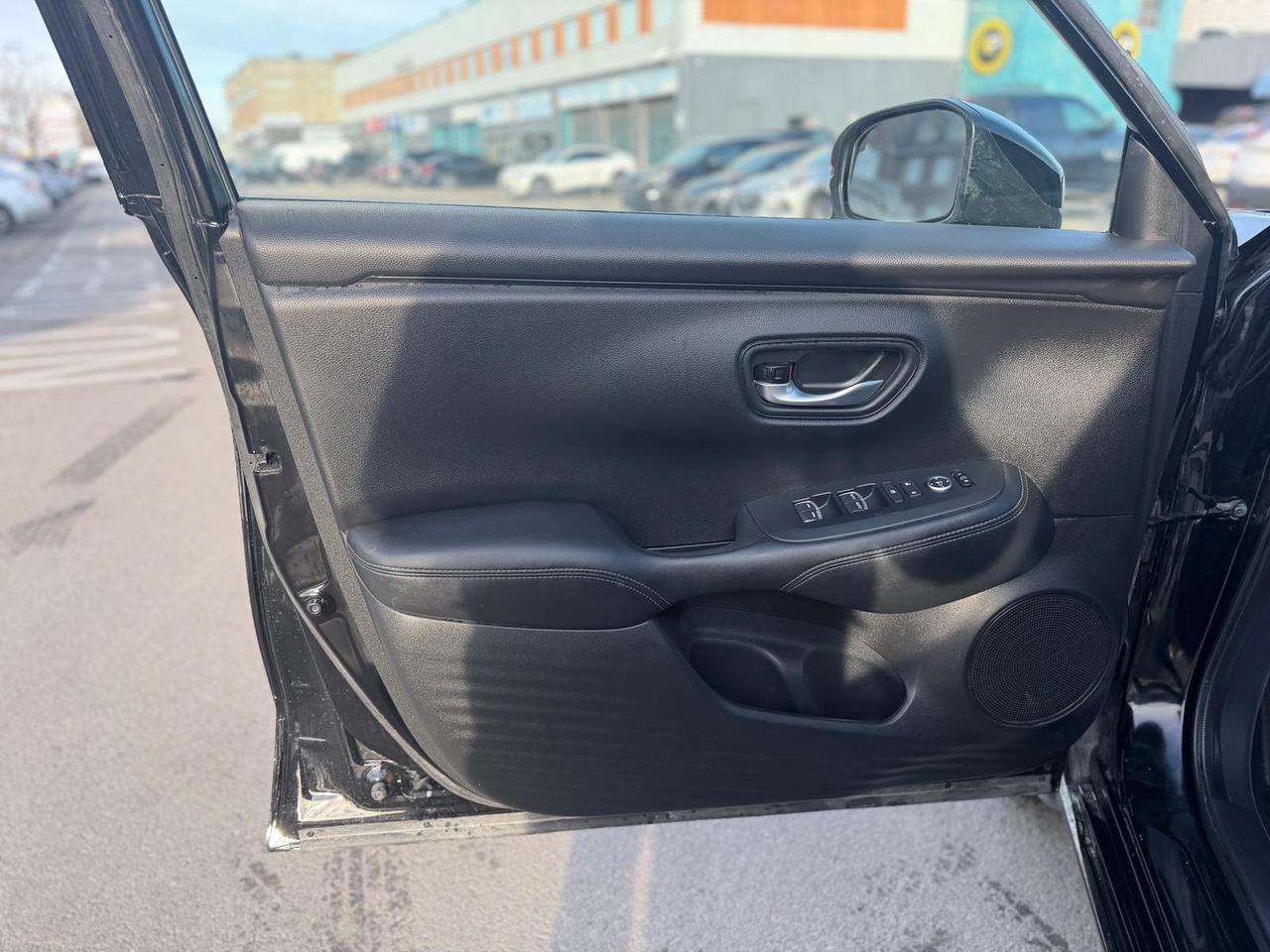 2024 Honda HR-V EX-L Photo