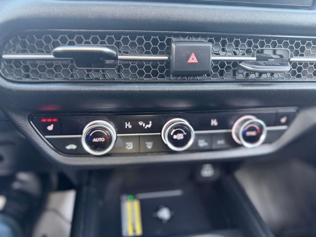 2024 Honda HR-V EX-L Photo