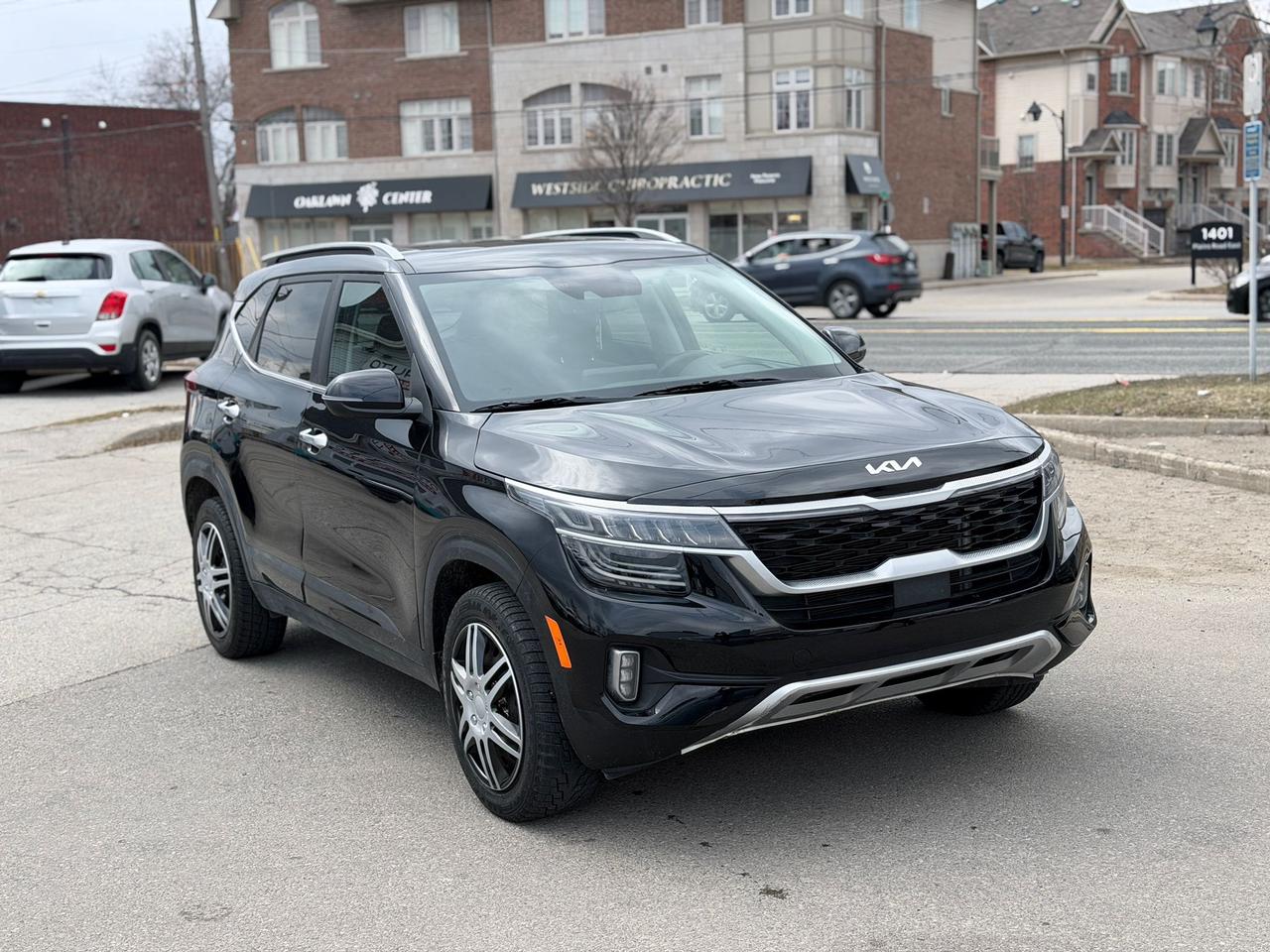 2023 Kia Seltos SX Photo