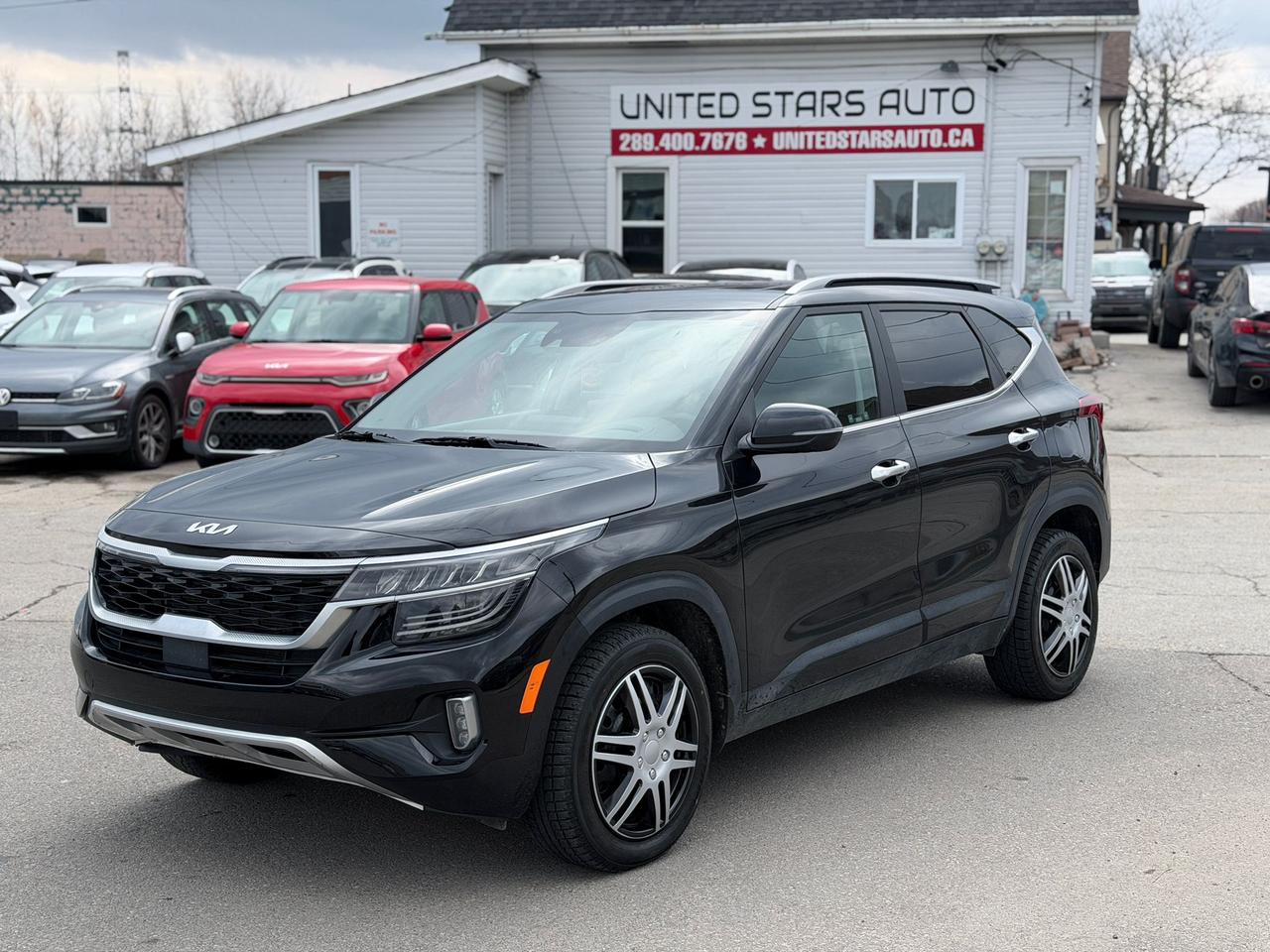 2023 Kia Seltos SX Photo0