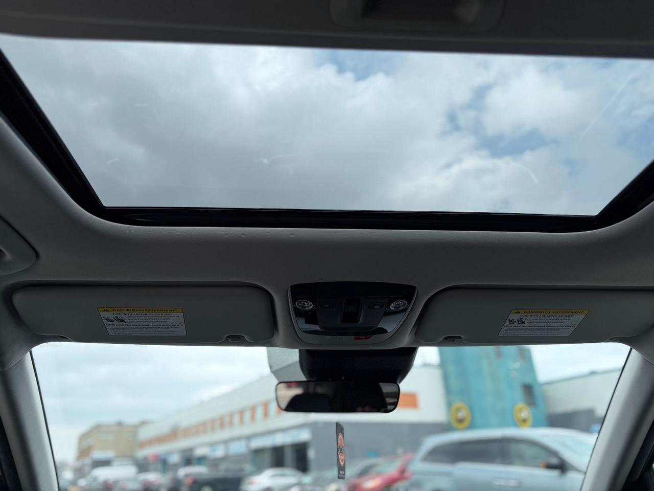 2023 Kia Seltos SX Photo