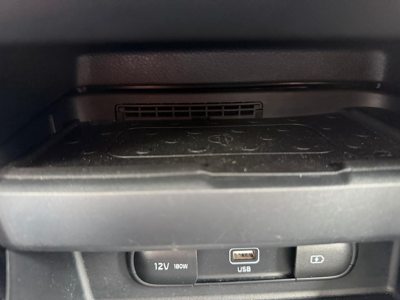 2023 Kia Seltos SX Photo