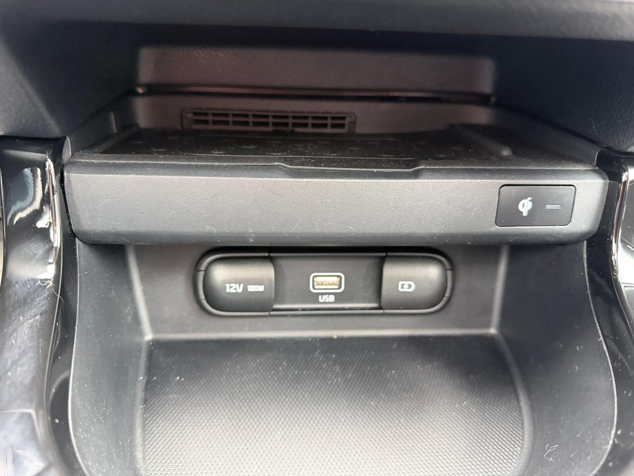 2023 Kia Seltos SX Photo