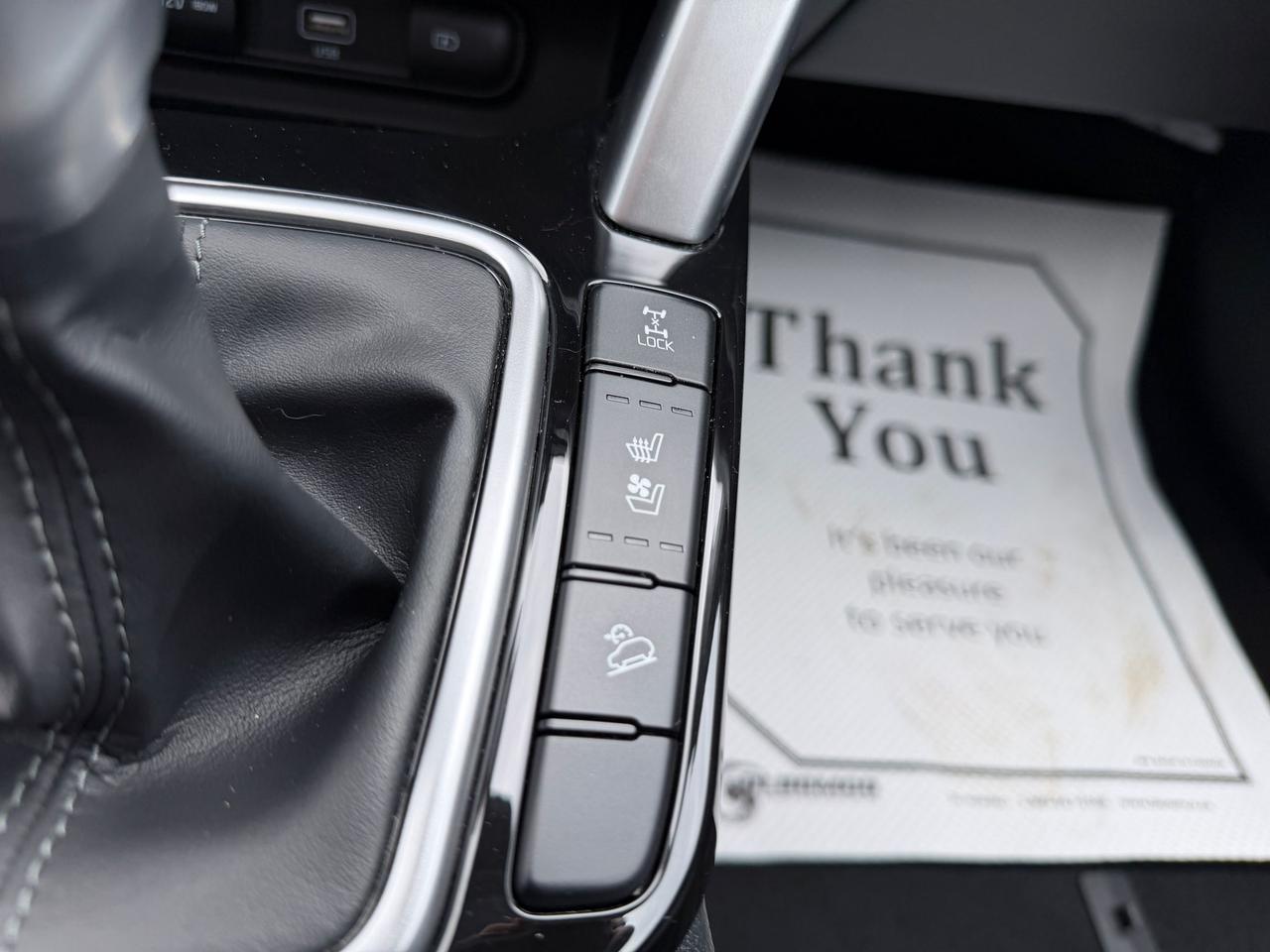 2023 Kia Seltos SX Photo