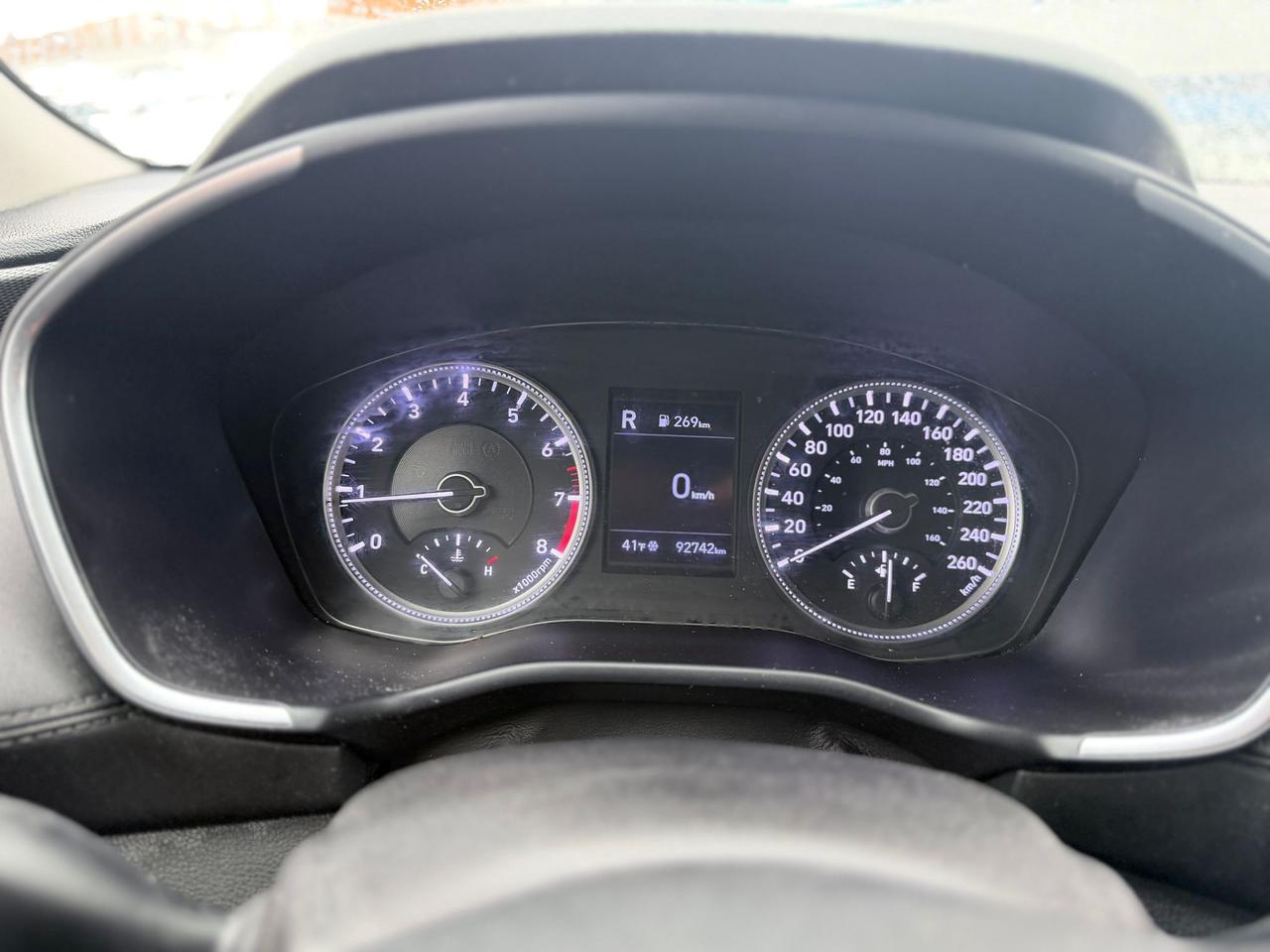 2020 Hyundai Santa Fe SE 2.4 Photo