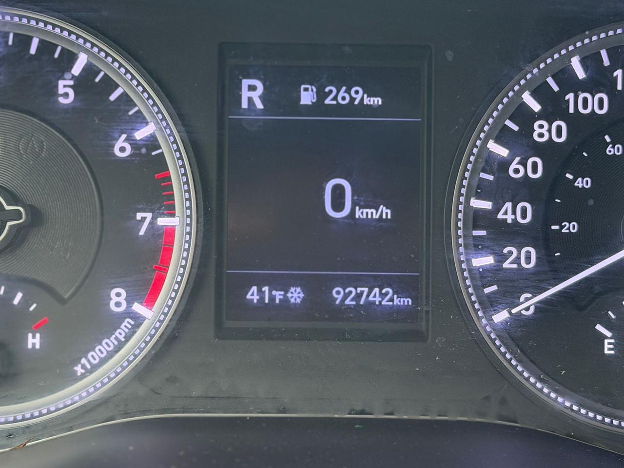 2020 Hyundai Santa Fe SE 2.4 Photo