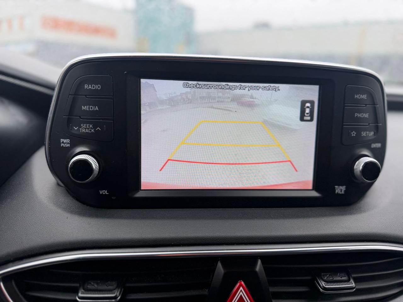 2020 Hyundai Santa Fe SE 2.4 Photo