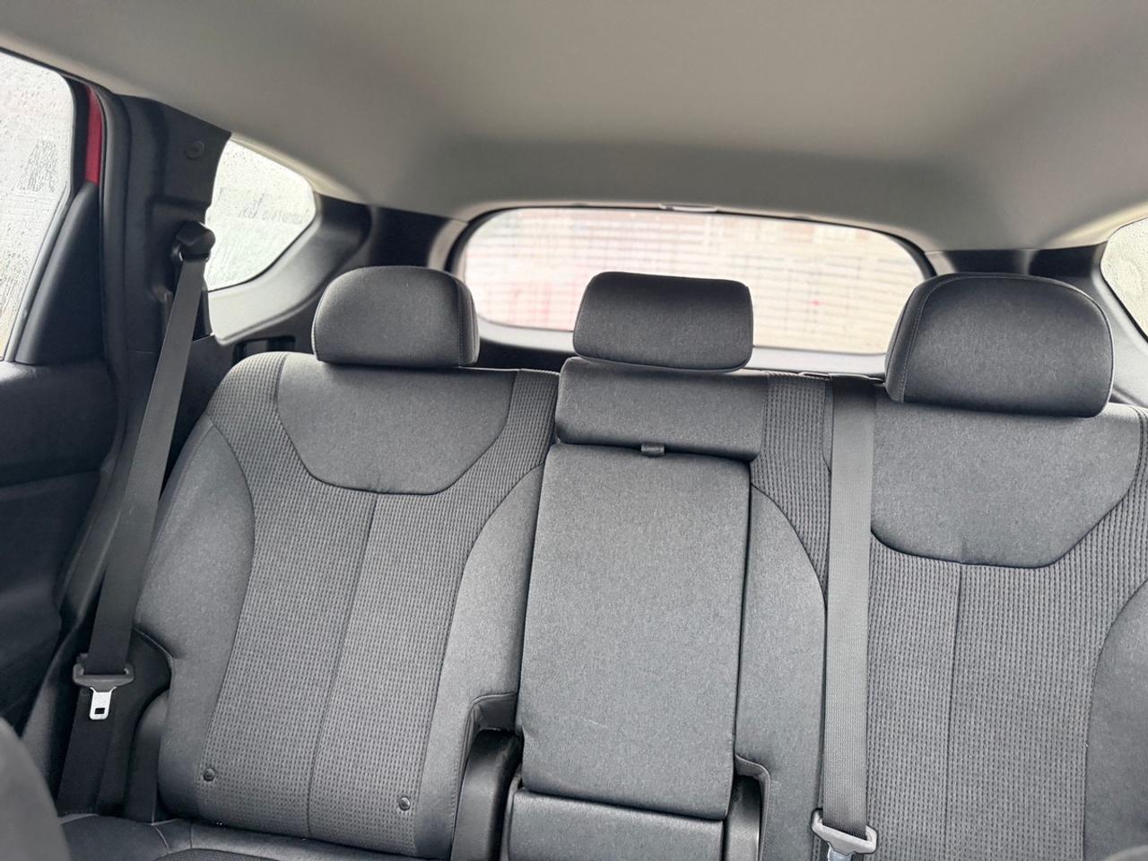 2020 Hyundai Santa Fe SE 2.4 Photo