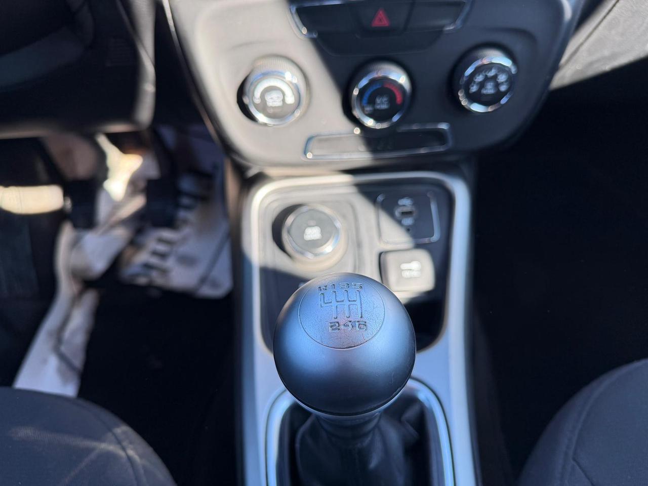 2017 Jeep Compass Sport Photo