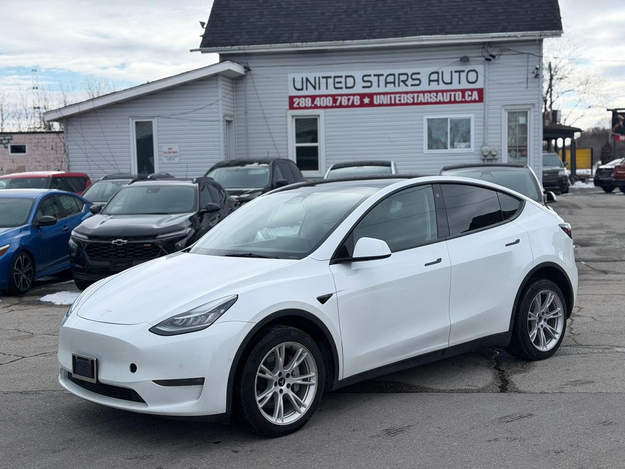 2021 Tesla Model Y LONG RANGE Photo