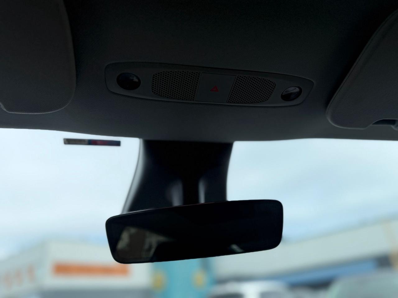 2021 Tesla Model Y LONG RANGE Photo