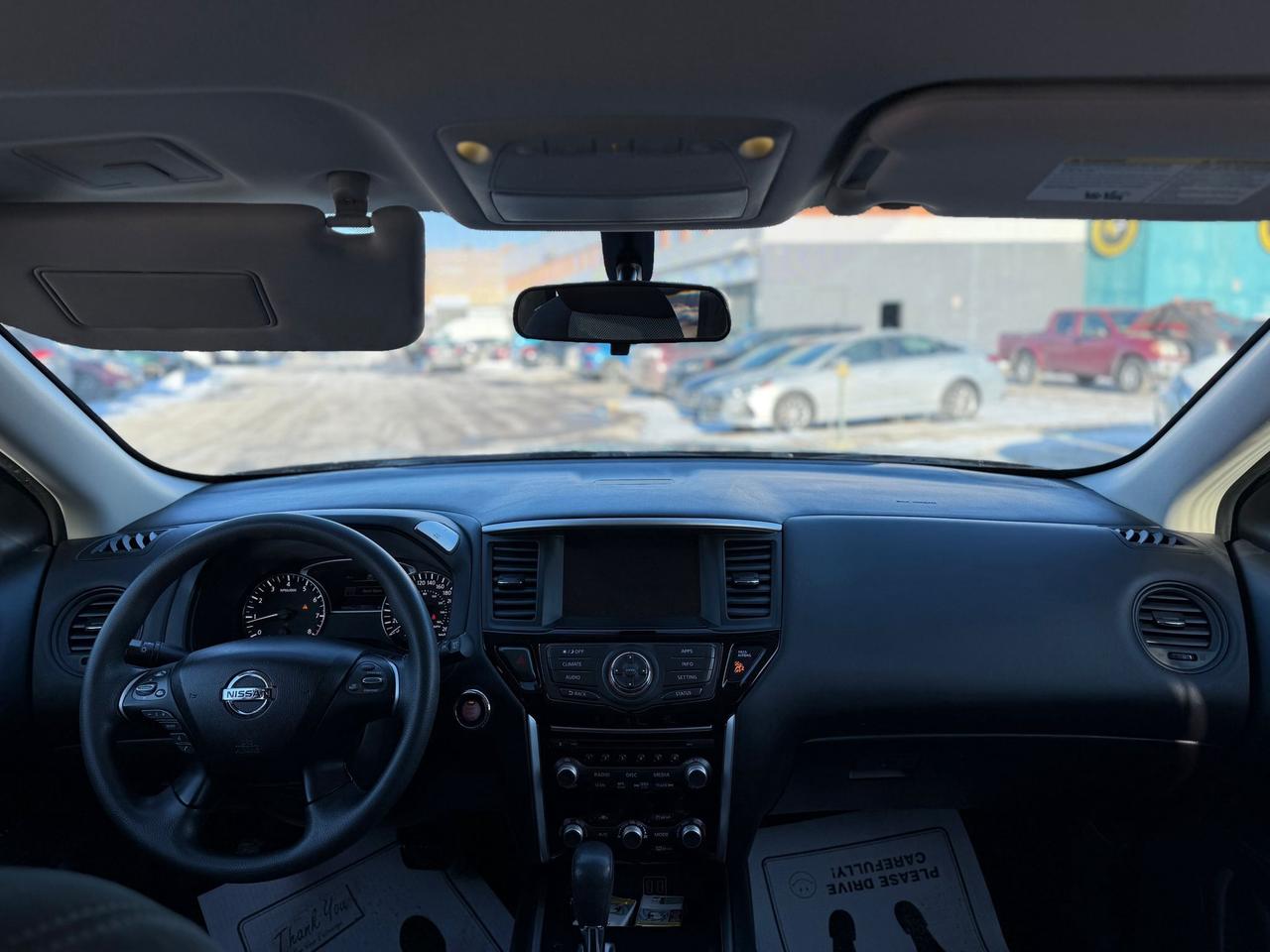 2018 Nissan Pathfinder S Photo