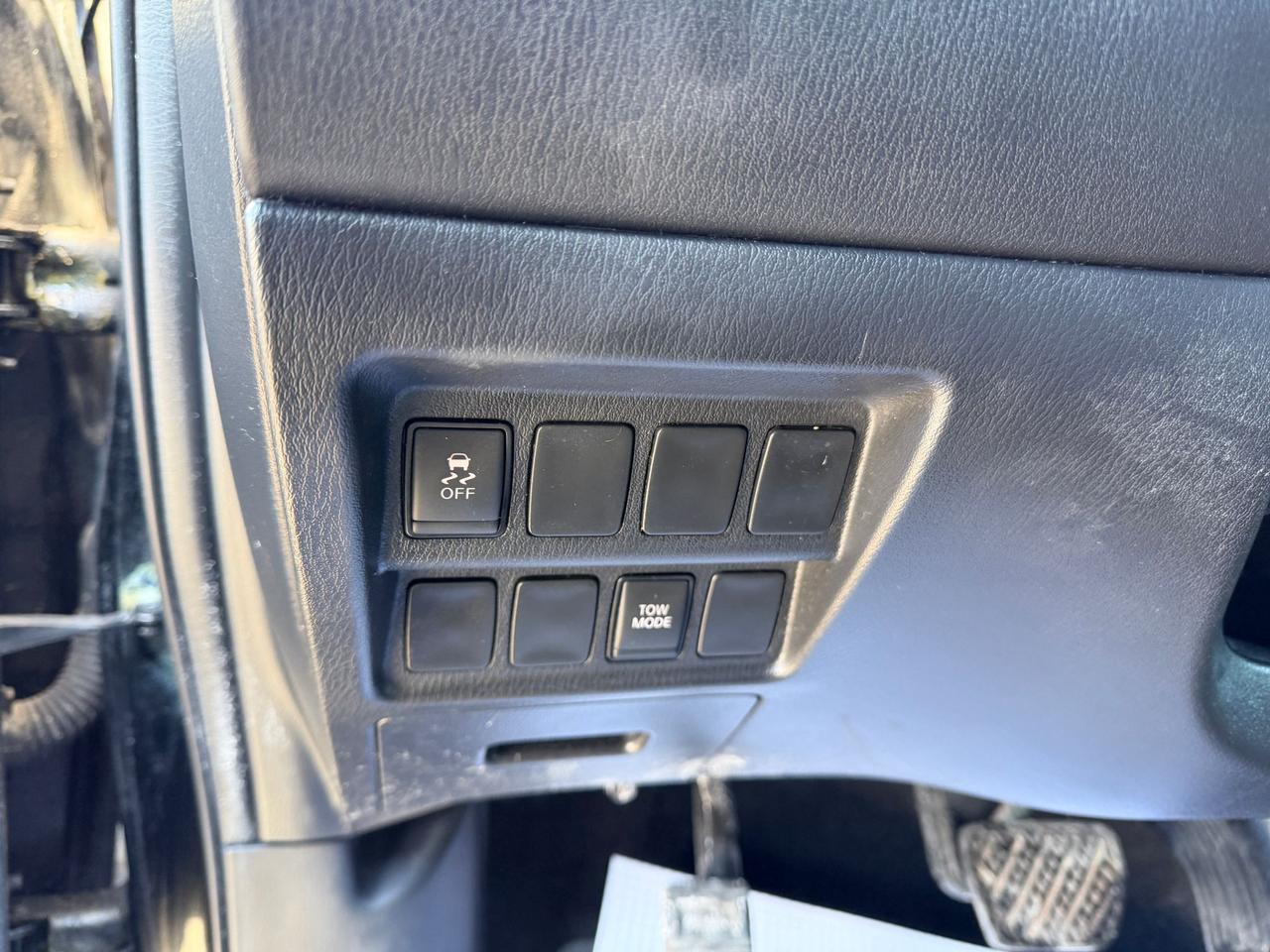 2018 Nissan Pathfinder S Photo