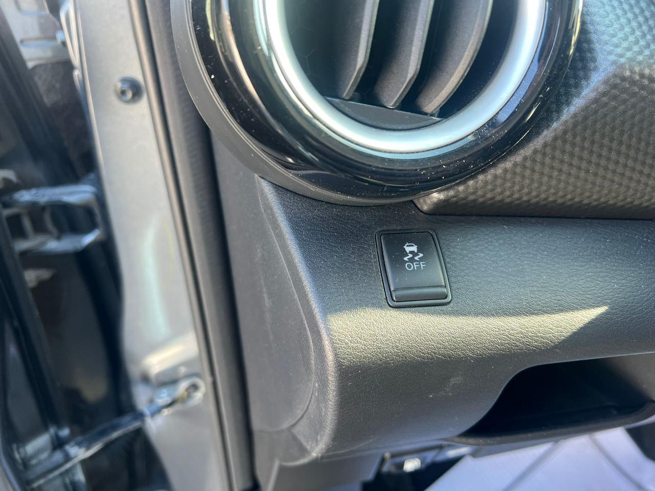 2019 Nissan Kicks SV Photo