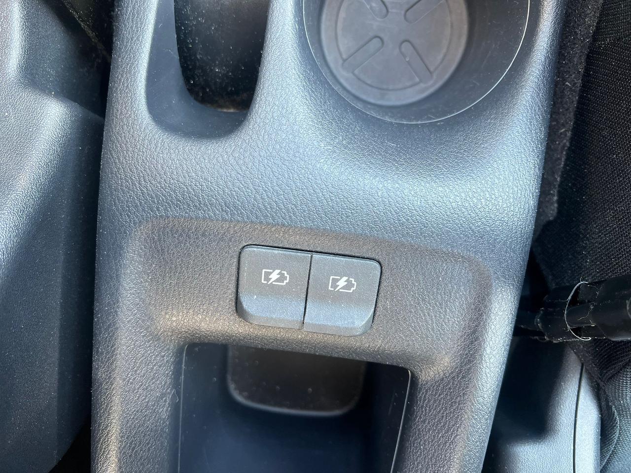 2019 Nissan Kicks SV Photo