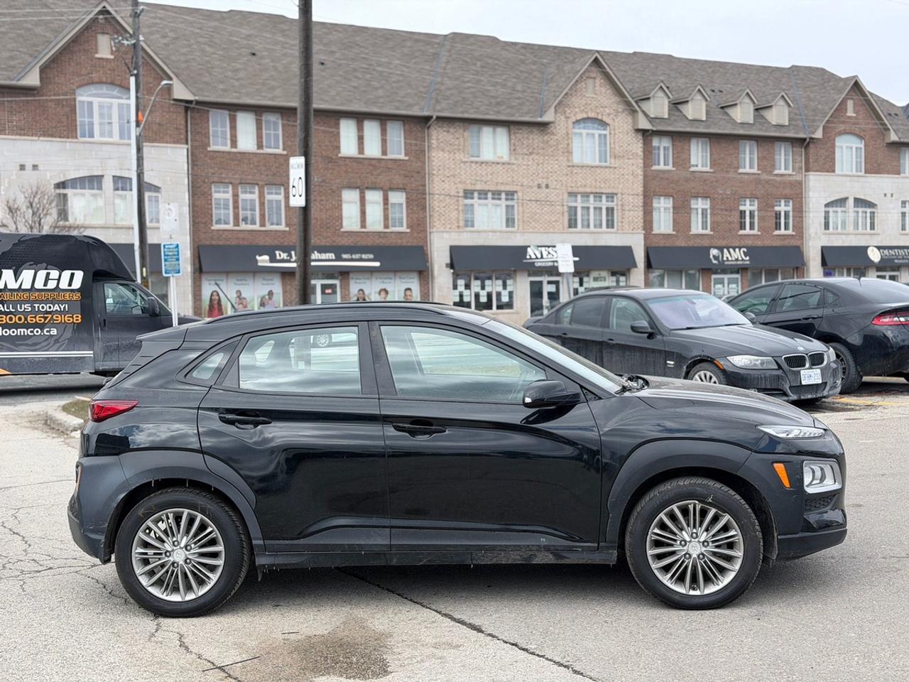 2019 Hyundai KONA SEL Photo3