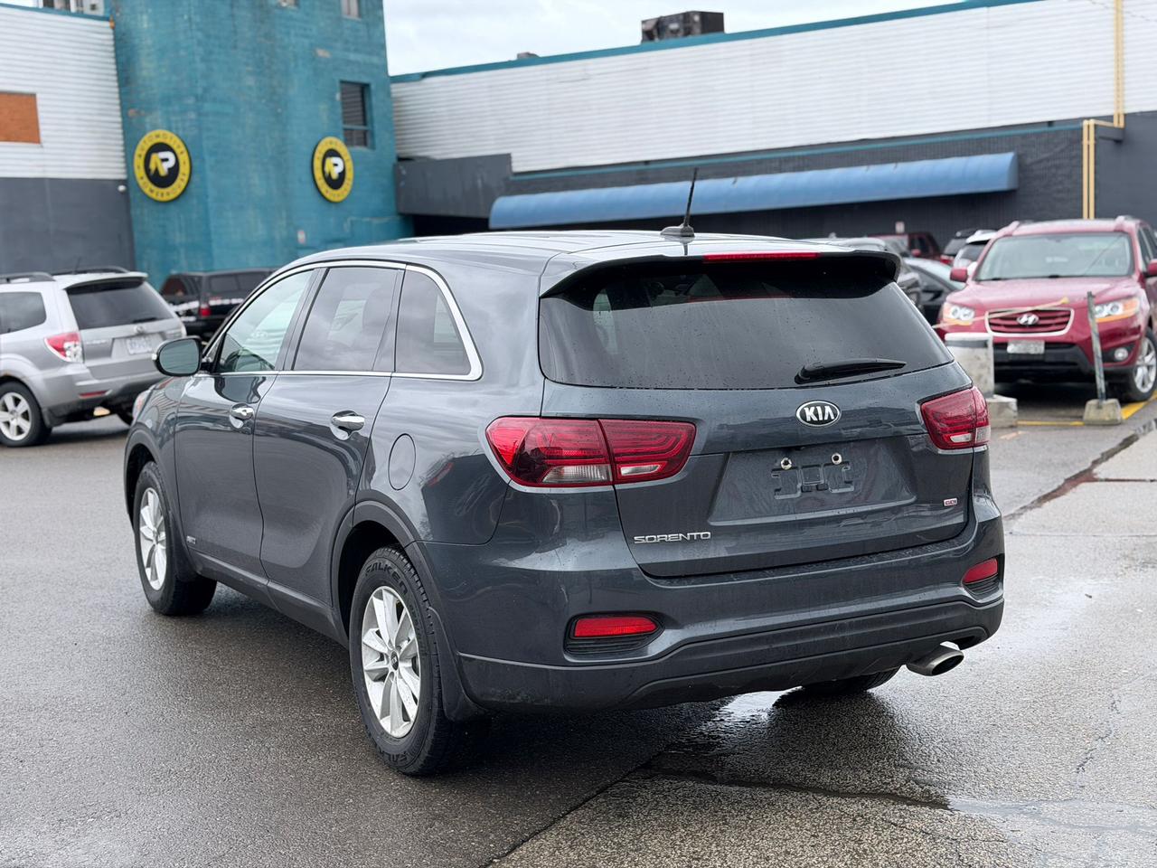 2020 Kia Sorento LX Photo