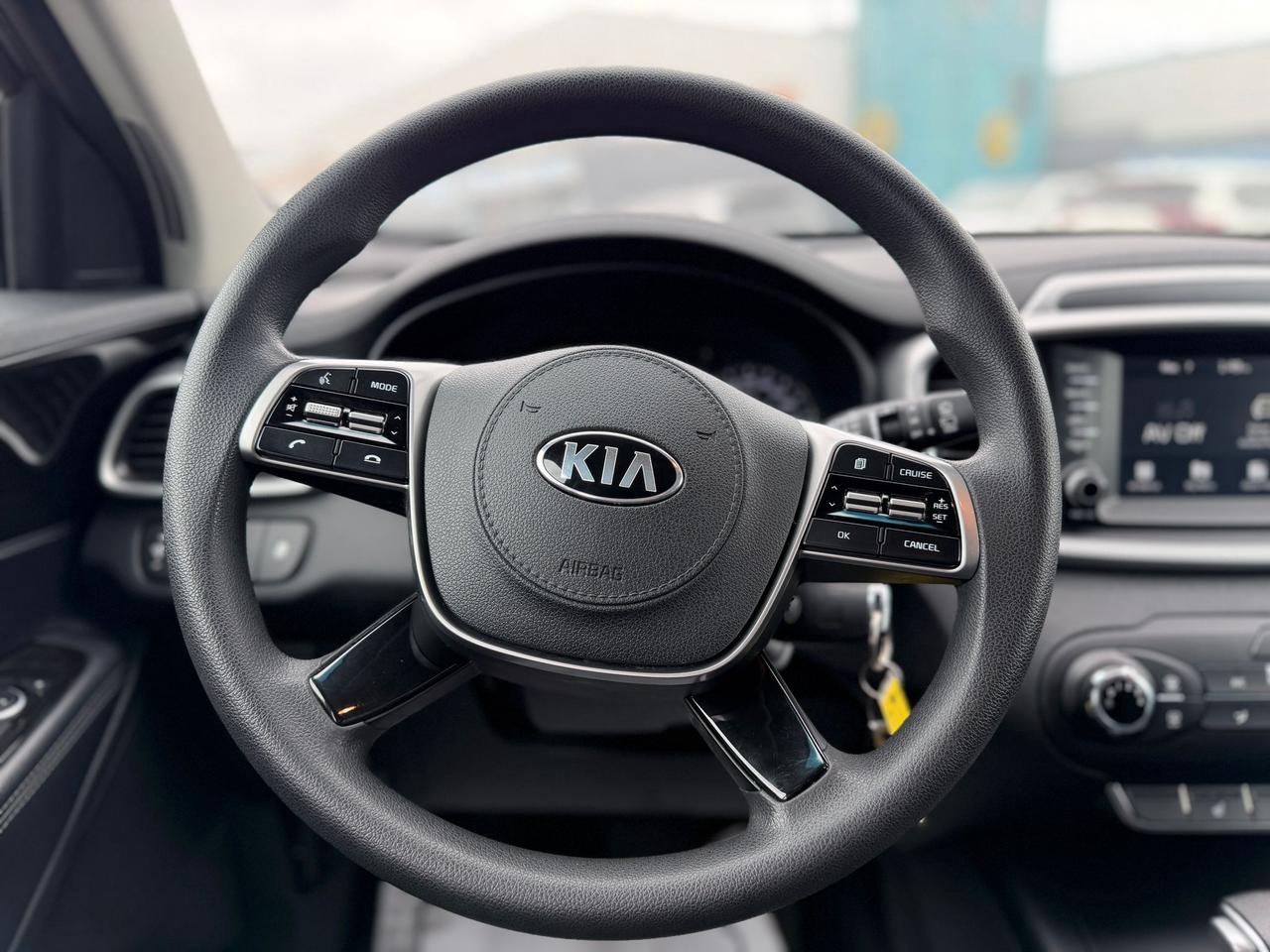2020 Kia Sorento LX Photo