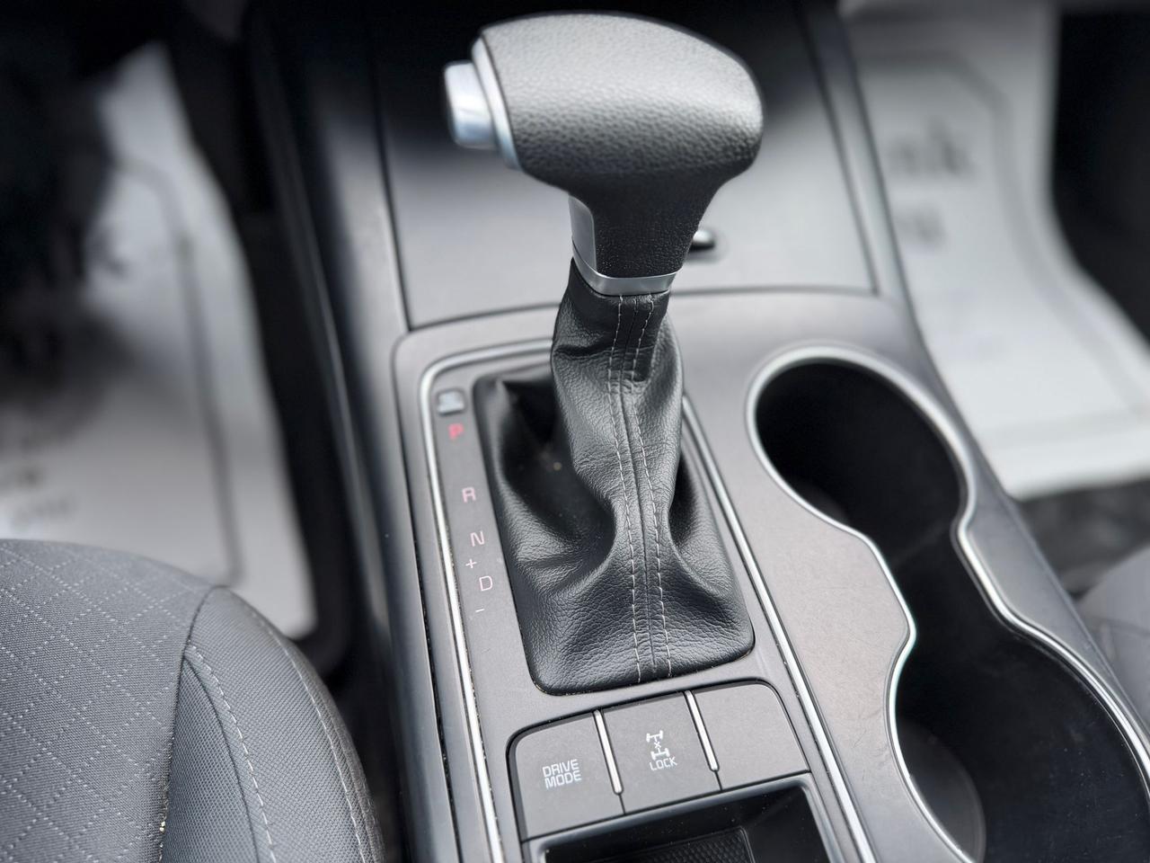 2020 Kia Sorento LX Photo