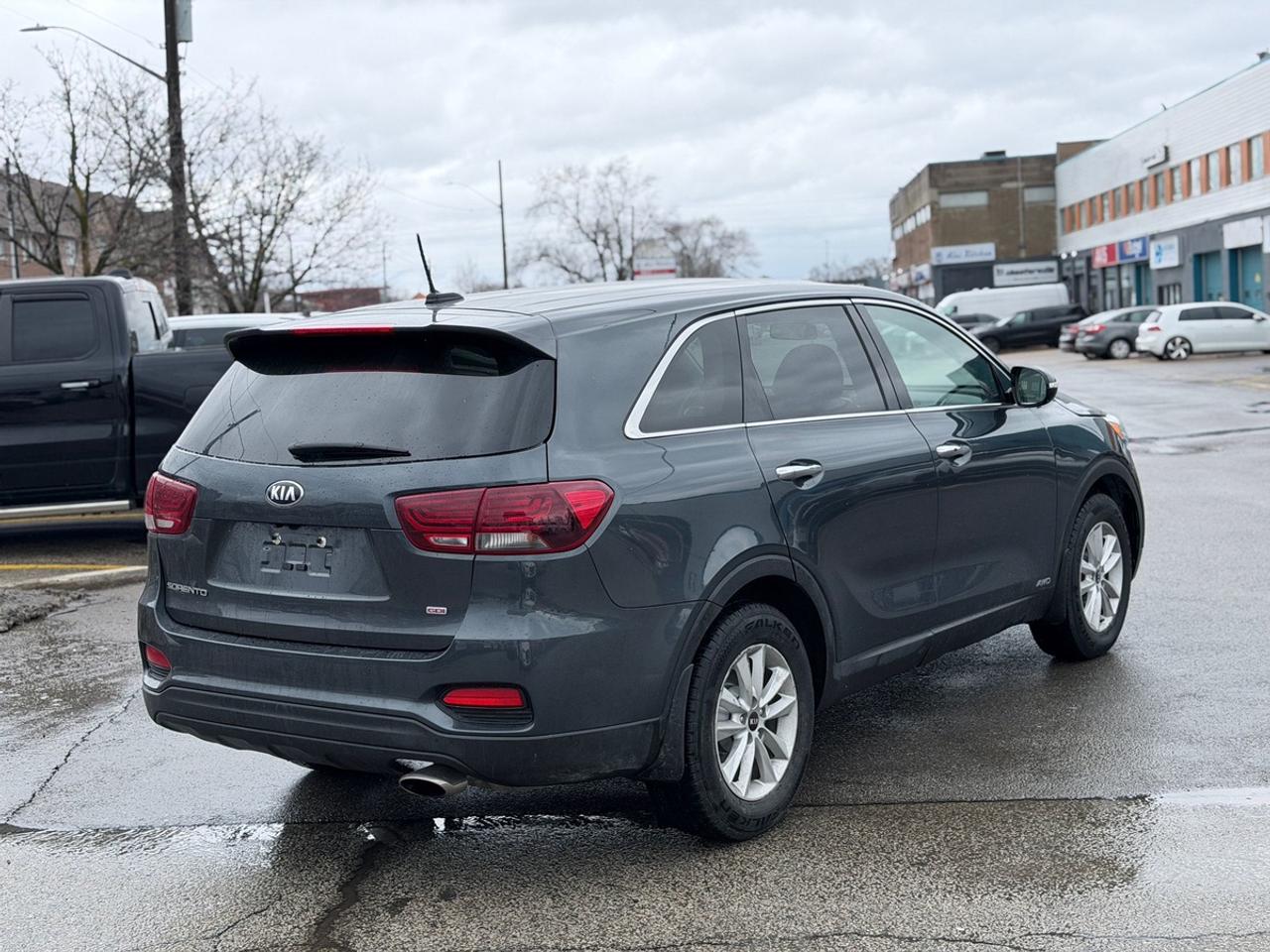 2020 Kia Sorento LX Photo