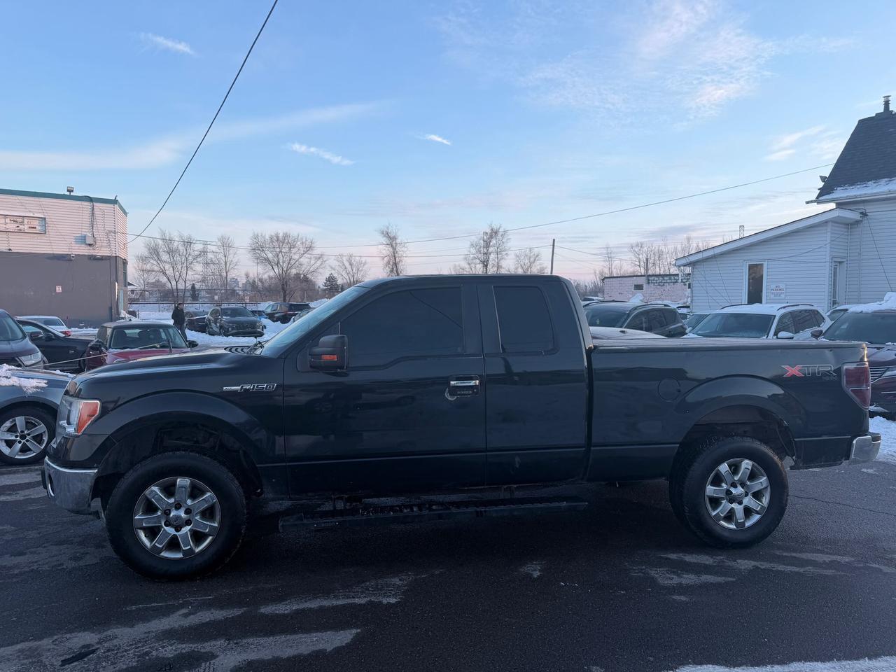 2014 Ford F-150 XLT Photo