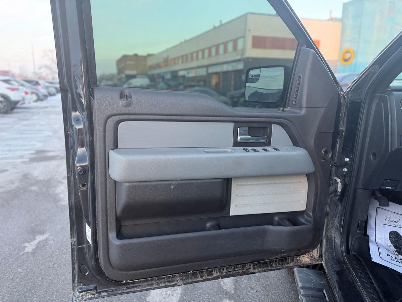 2014 Ford F-150 XLT Photo