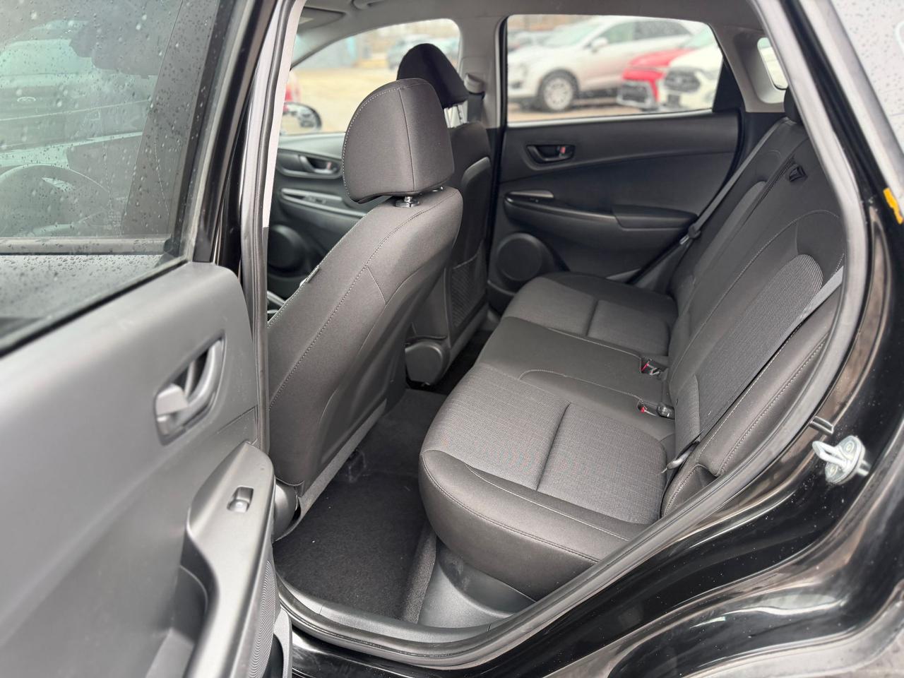 2022 Hyundai KONA SE Photo