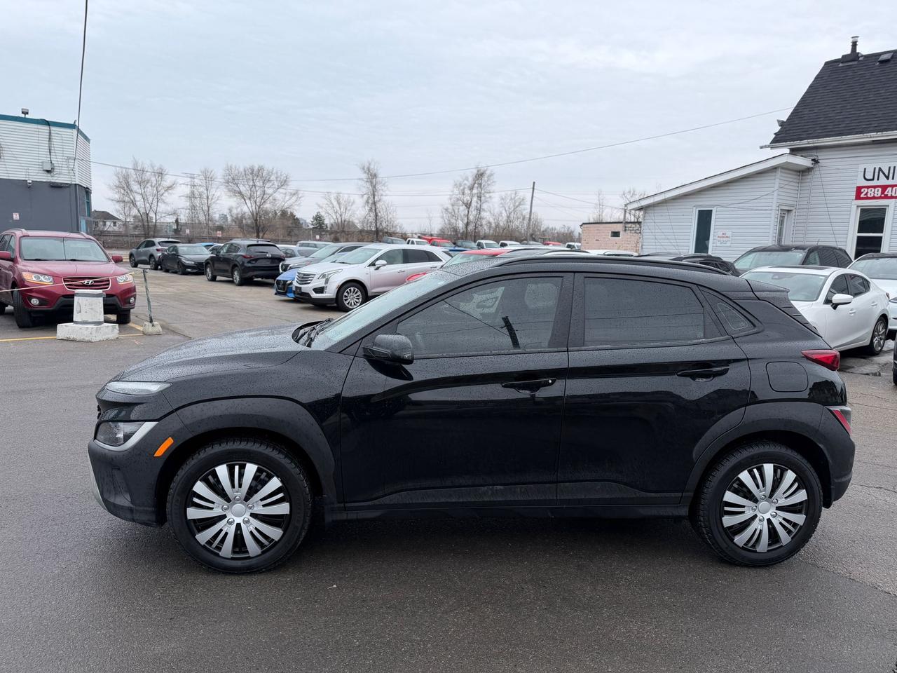 2022 Hyundai KONA SE Photo