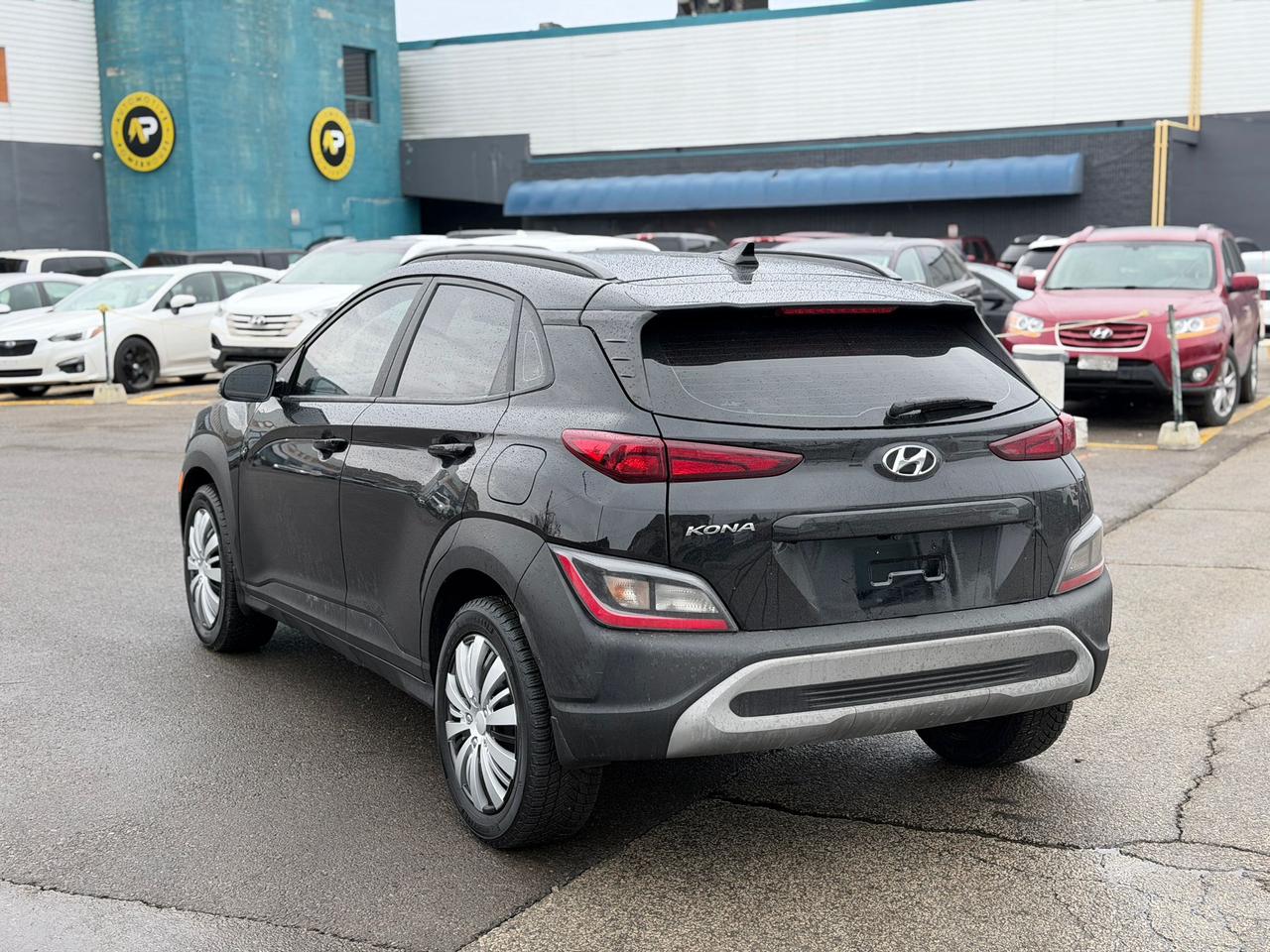 2022 Hyundai KONA SE Photo