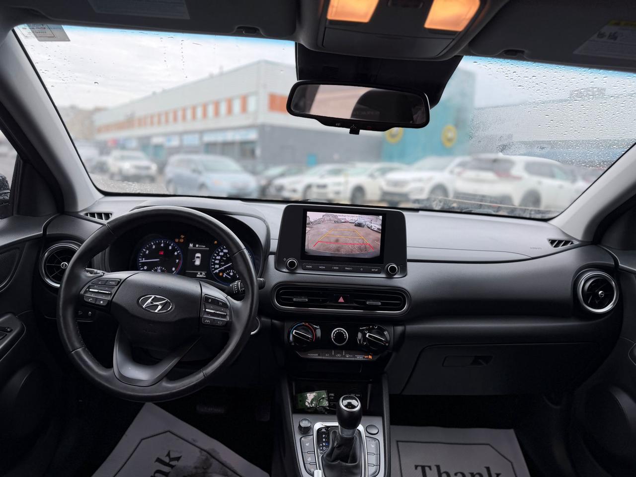 2022 Hyundai KONA SE Photo