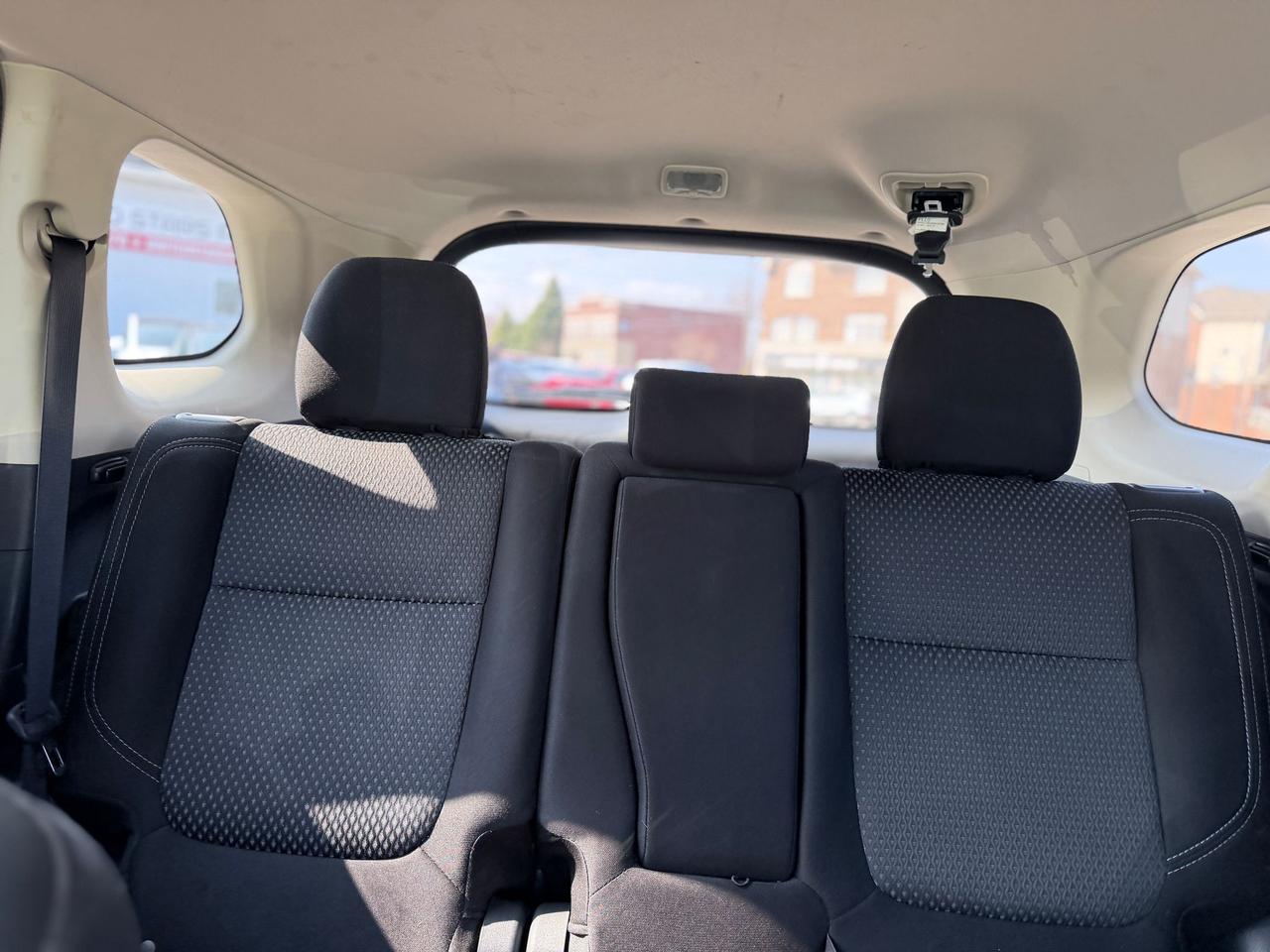 2019 Mitsubishi Outlander ES Photo