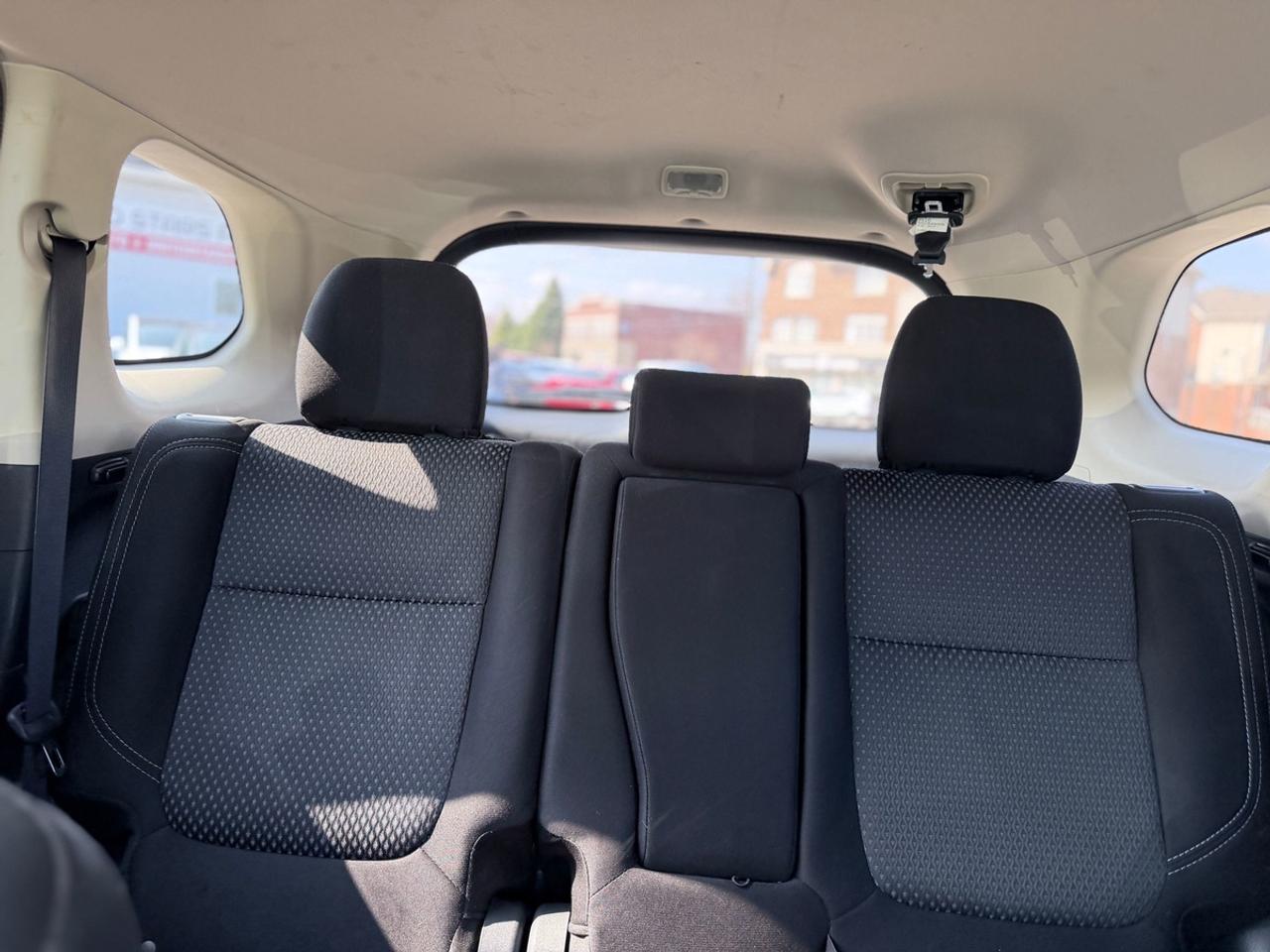 2019 Mitsubishi Outlander ES Photo