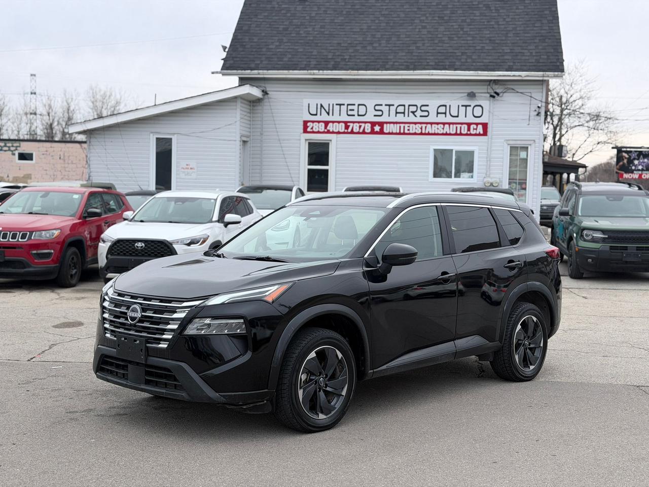 2025 Nissan Rogue SV Photo