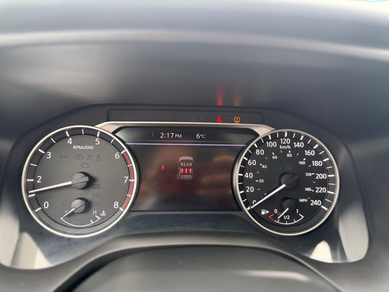 2025 Nissan Rogue SV Photo