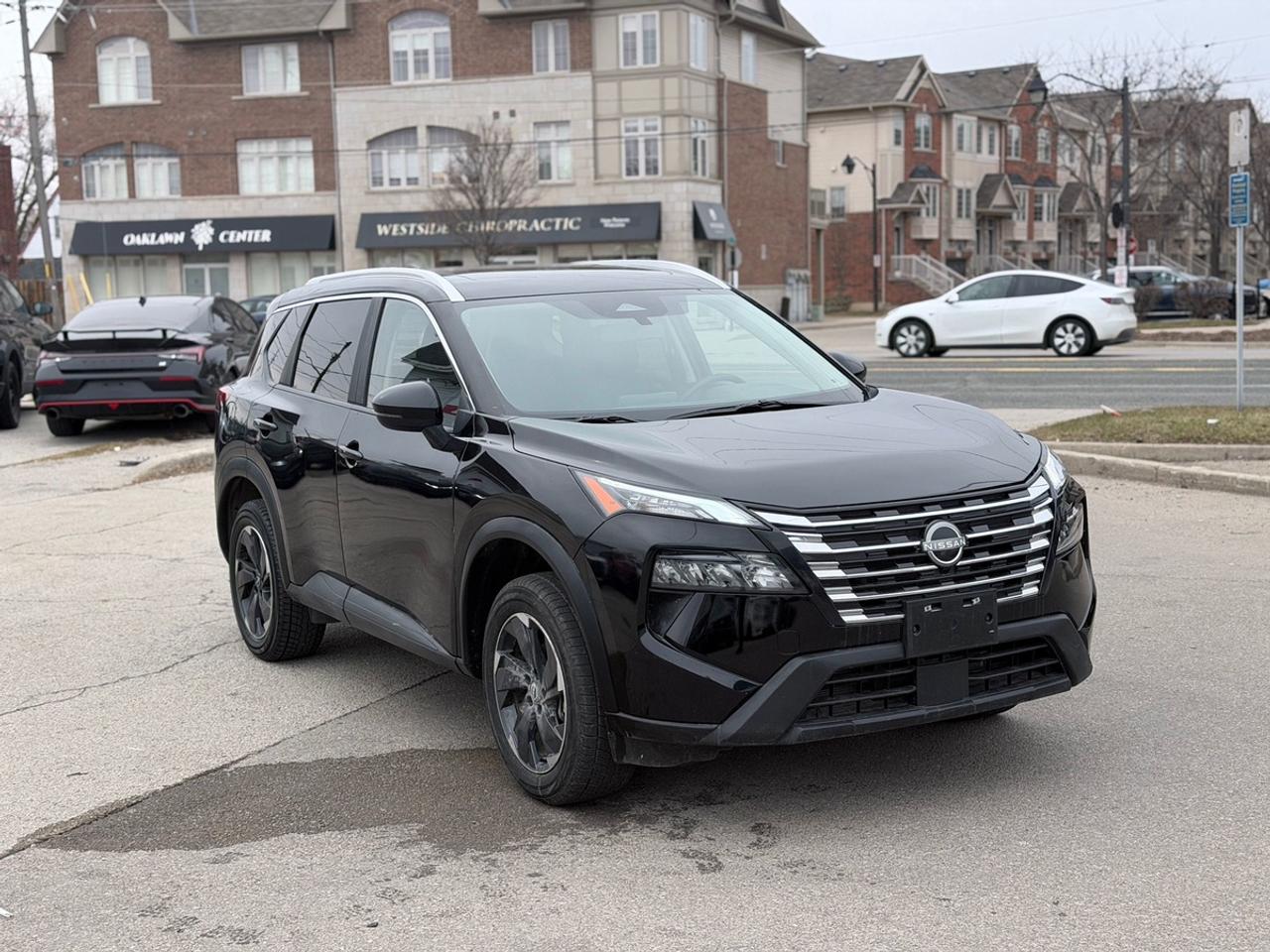 2025 Nissan Rogue SV Photo