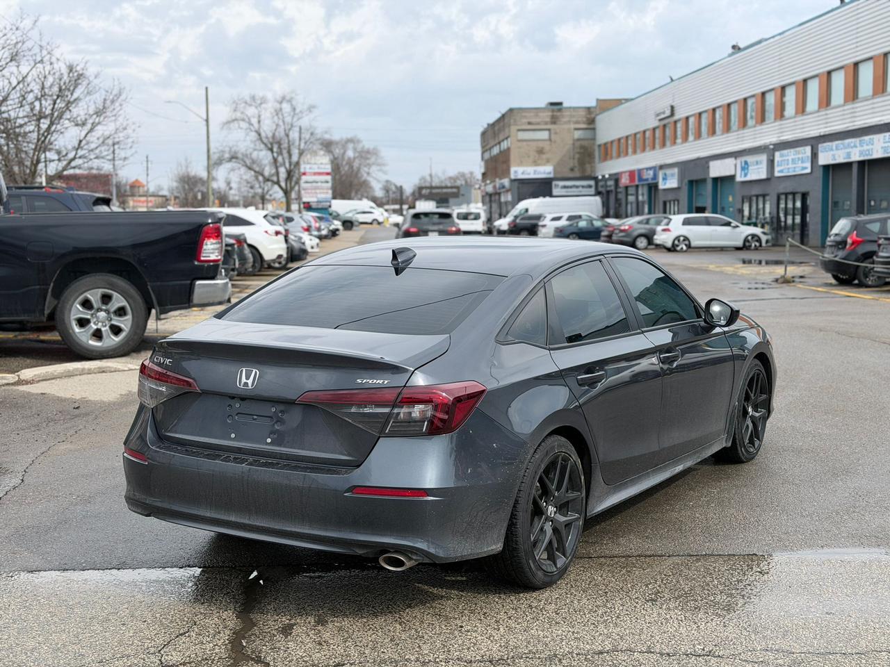 2025 Honda Civic Sport Photo