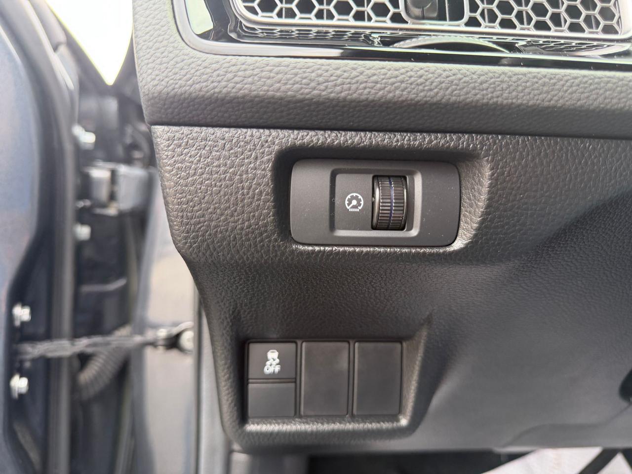 2025 Honda Civic Sport Photo