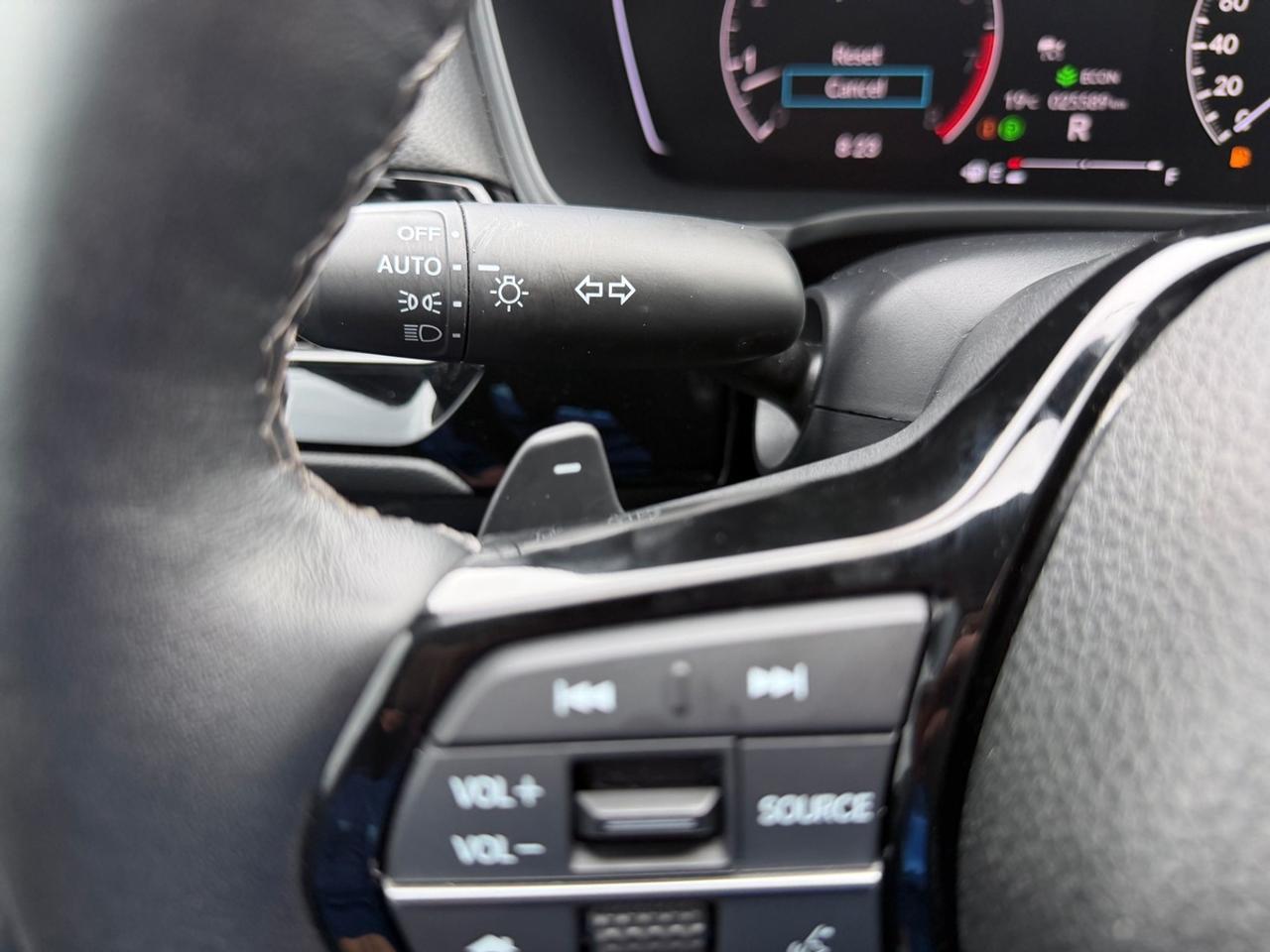 2025 Honda Civic Sport Photo