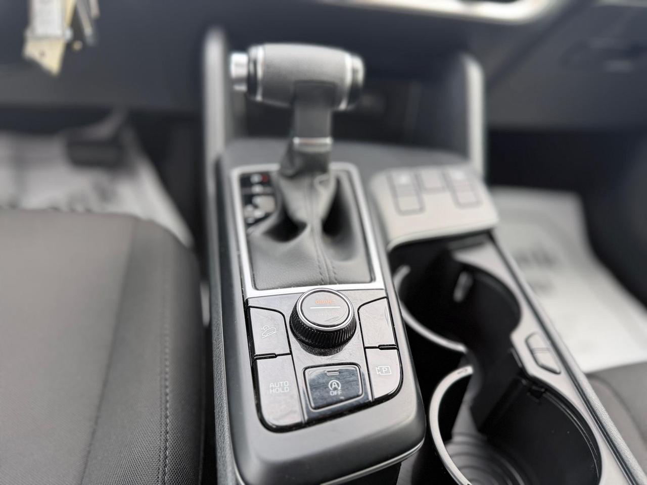 2025 Kia Sportage LX Photo