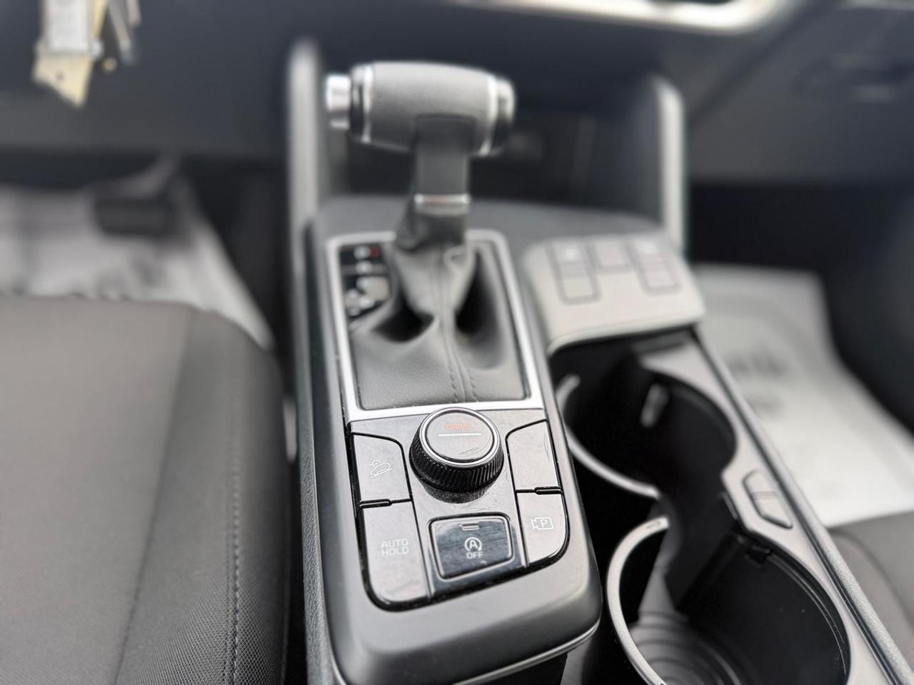 2025 Kia Sportage LX Photo