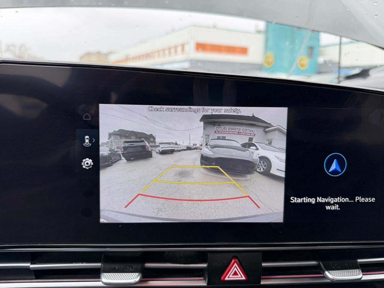 2024 Hyundai Elantra SEL Photo