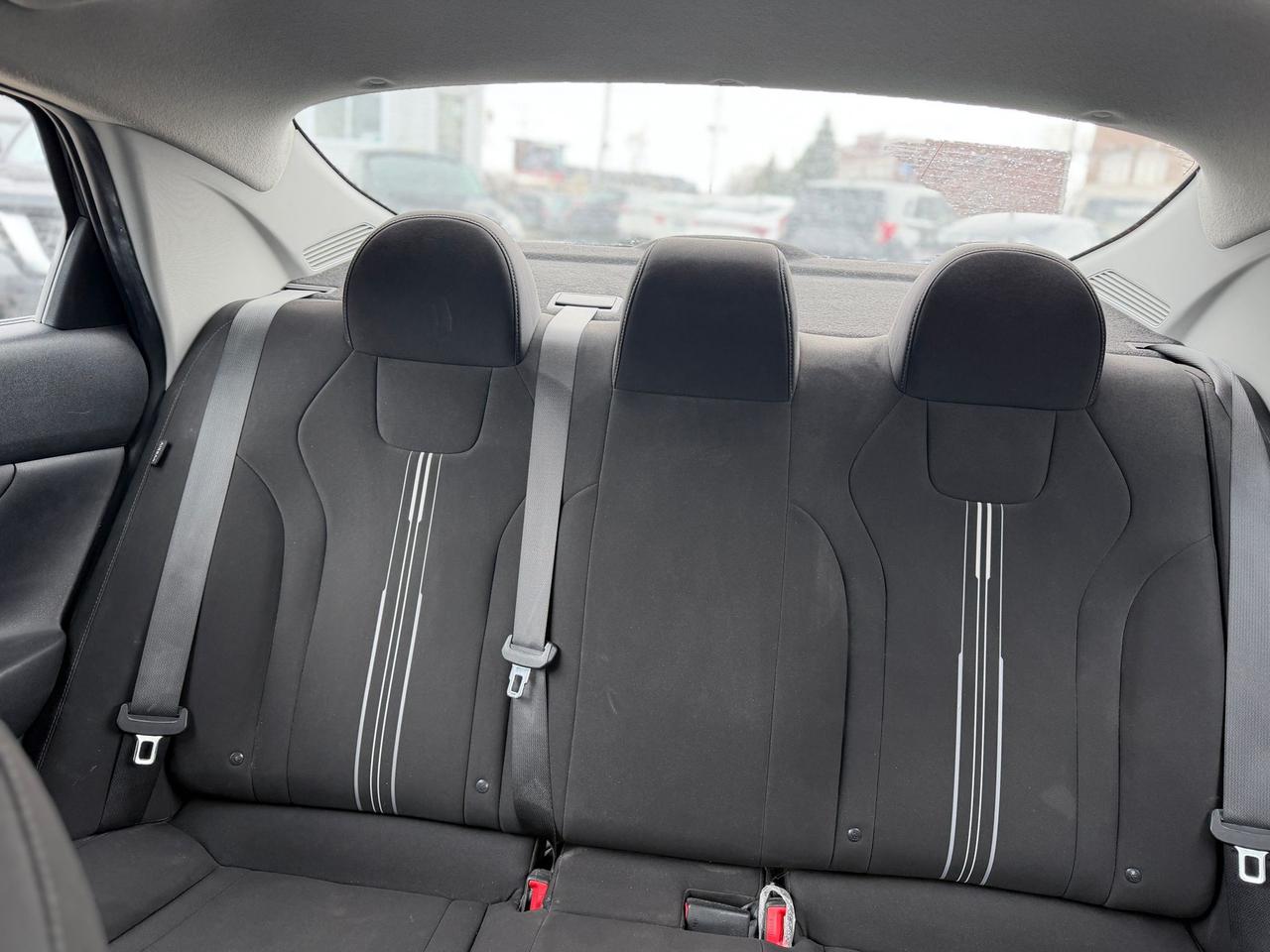 2024 Hyundai Elantra SEL Photo