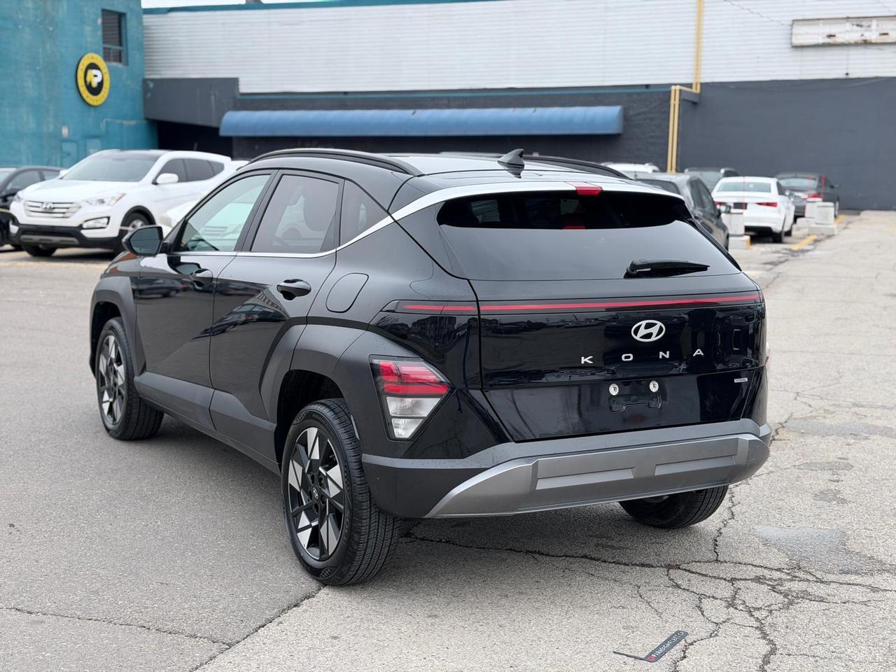 2025 Hyundai KONA SEL Photo