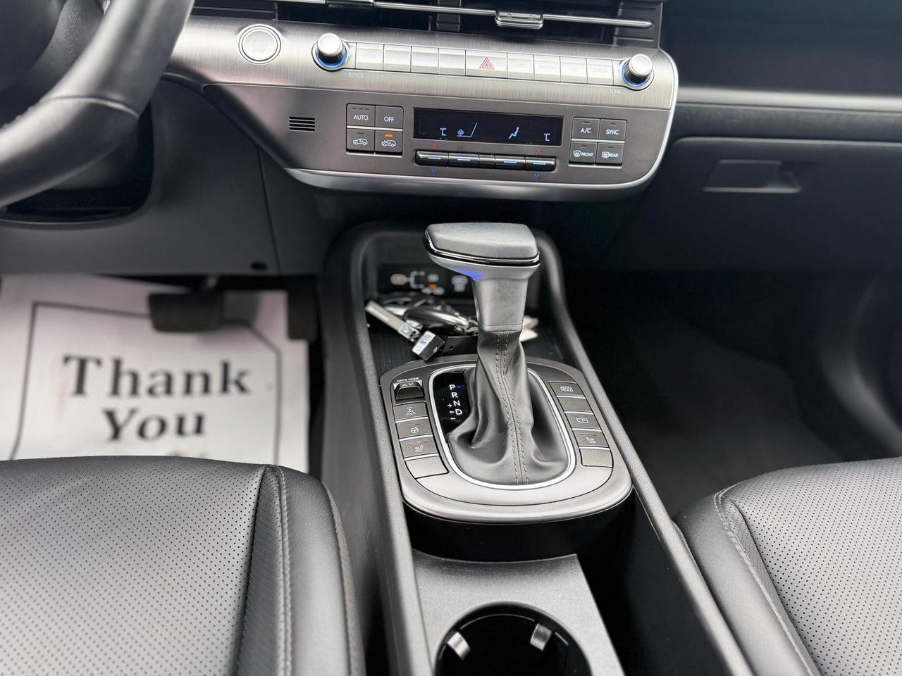 2025 Hyundai KONA SEL Photo